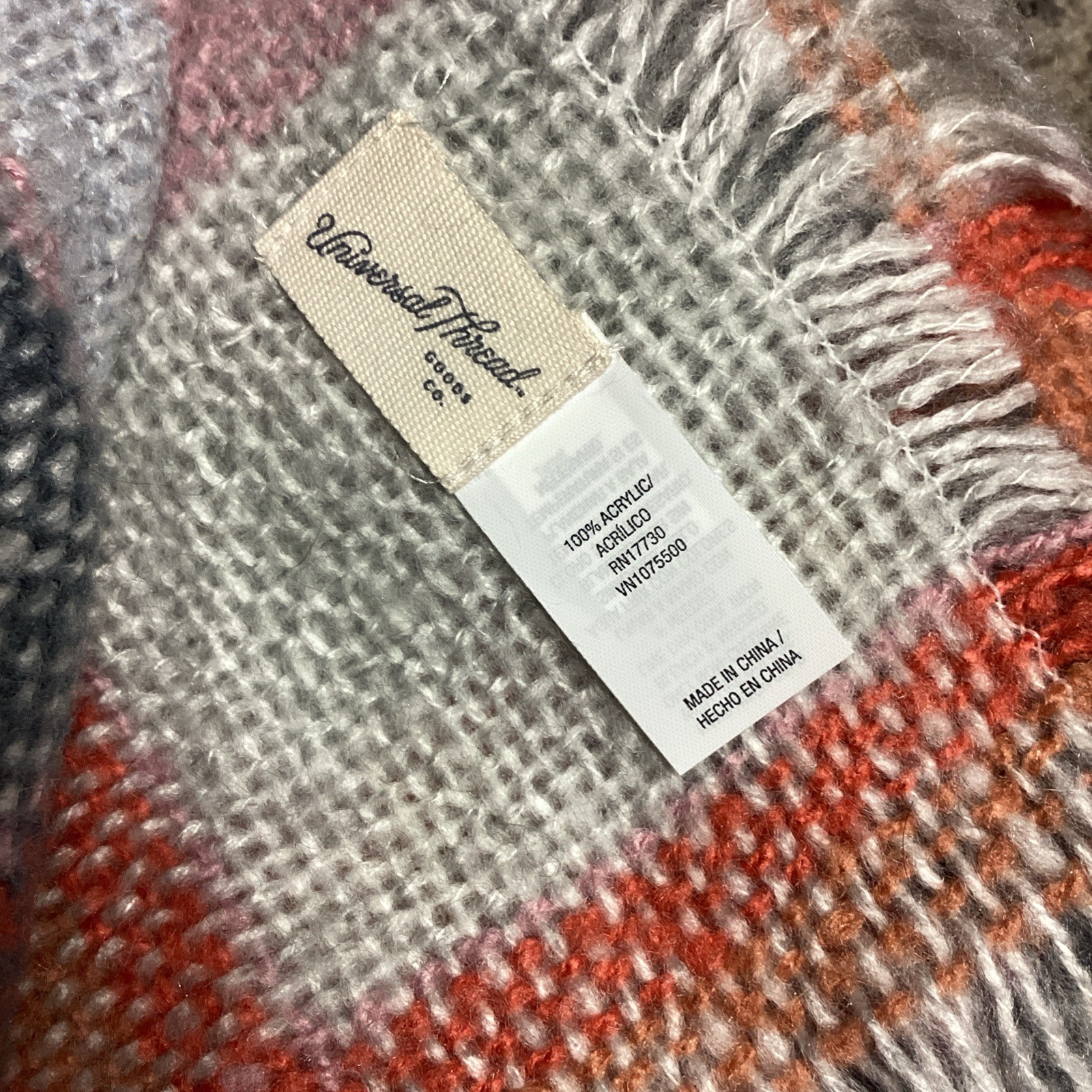 Universal Thread Ladies Oblong Scarf Shawl Orange Gray White & Pink 70”L Fringed