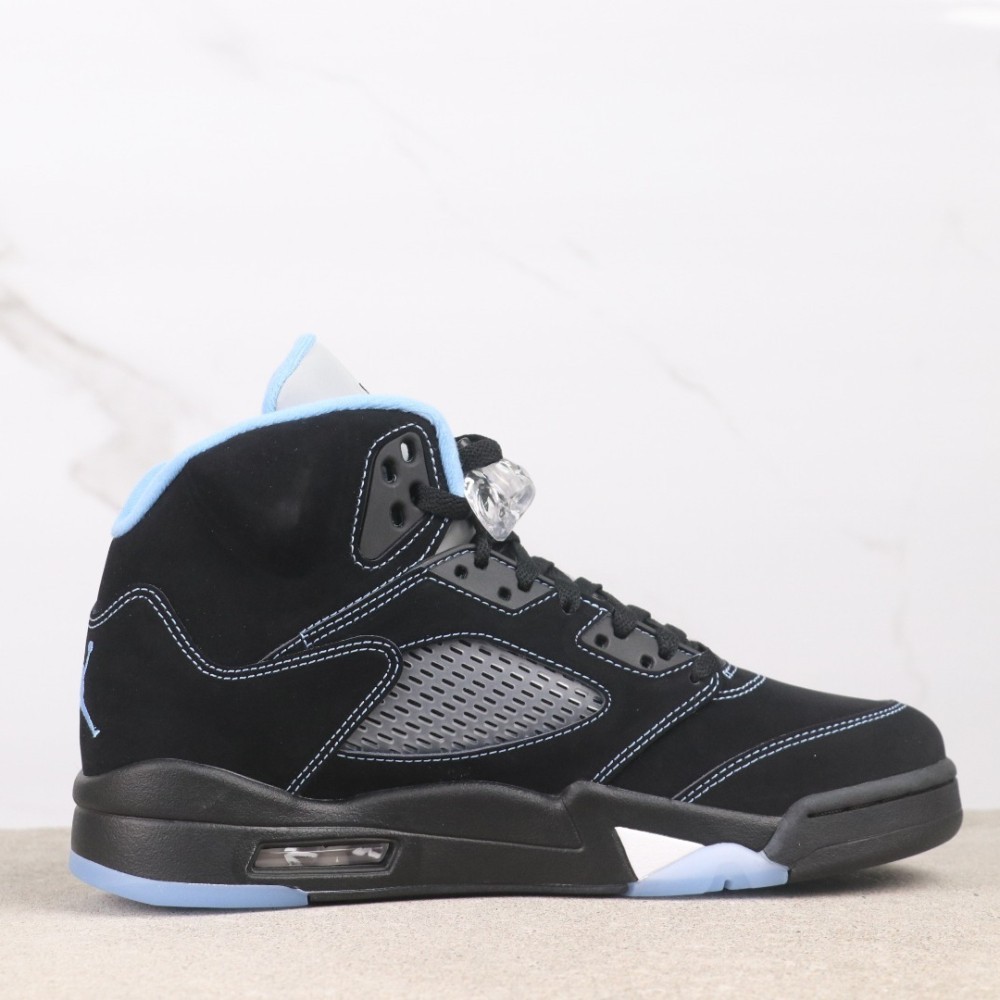 DD0587-008 AJ5 Retro BLACK UNIVERSITY BLUE CAROLINA UNC 2026 NEW