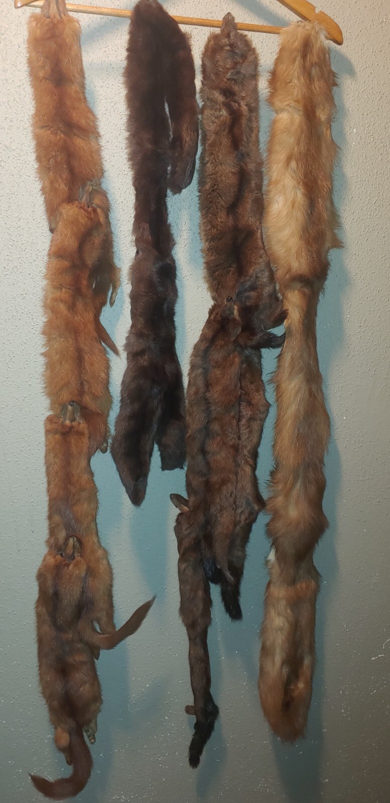 Lot of 4 Vintage Mink Fur Scarf Neckwarmer Collar Wrap – 26″ – 48″ Length