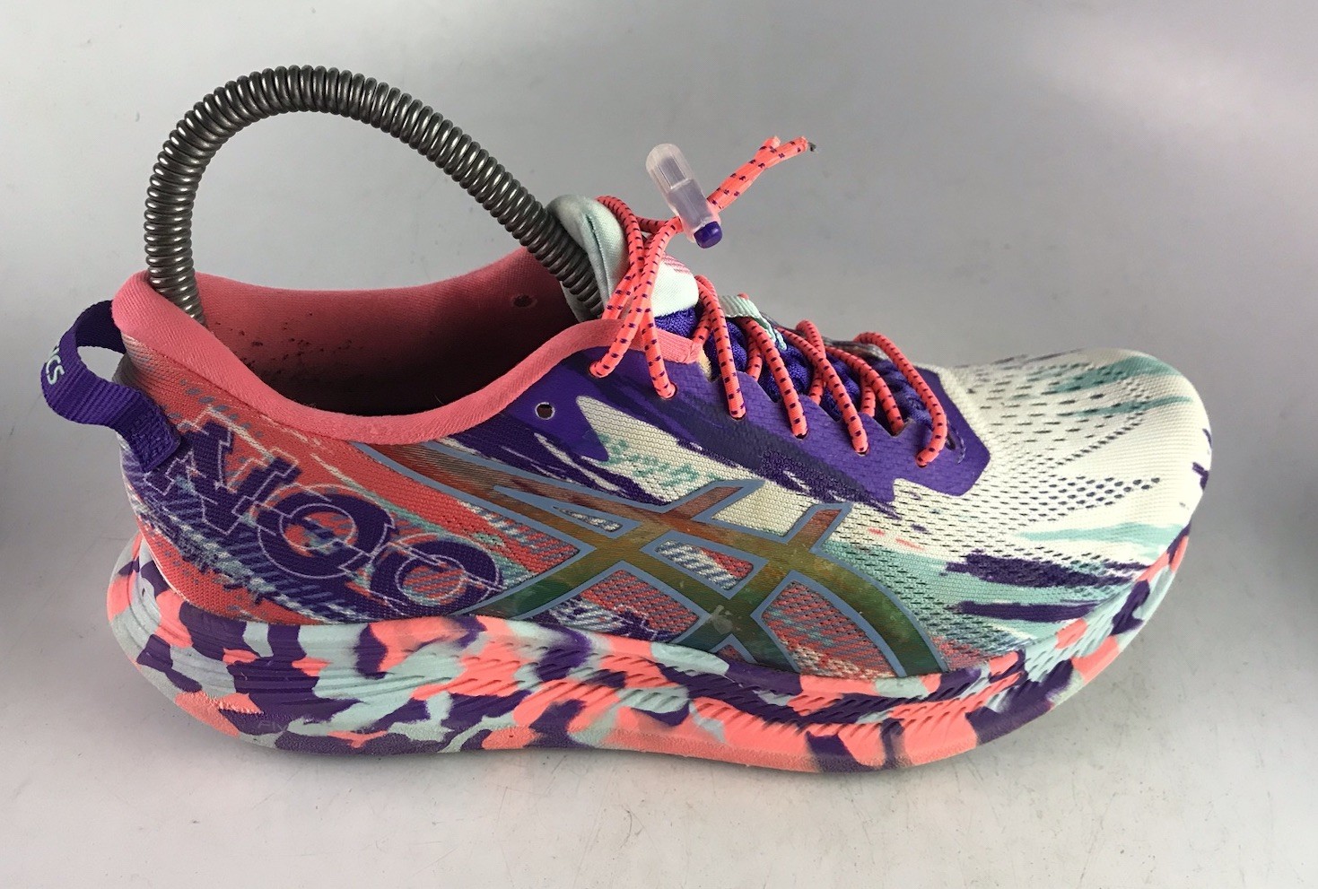 Asics Noosa Tri 13 Running Shoe White/ Purple Multicolor Women’s Sz 6.5 US