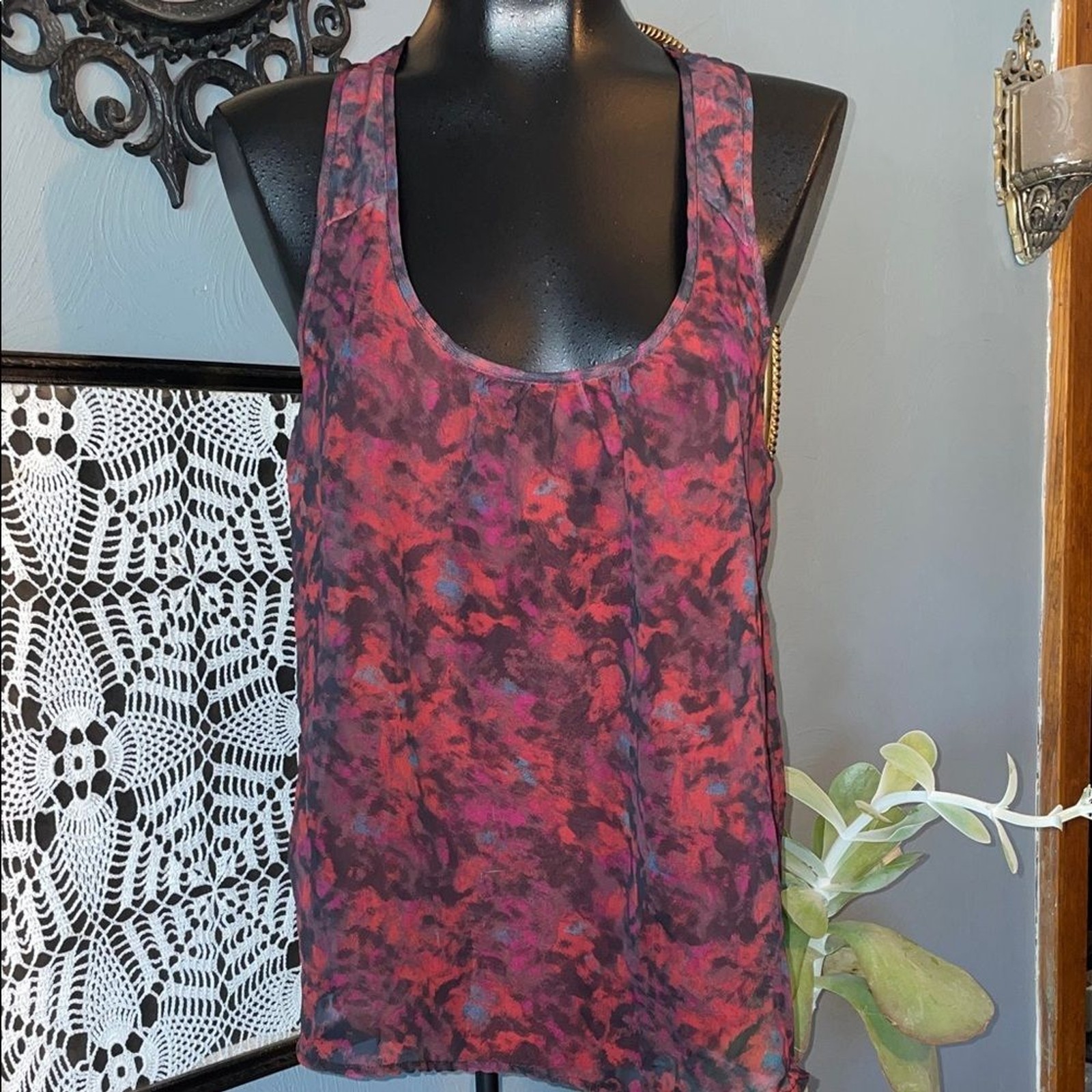 Daytrip Women’s Tank Top – Red and Purple