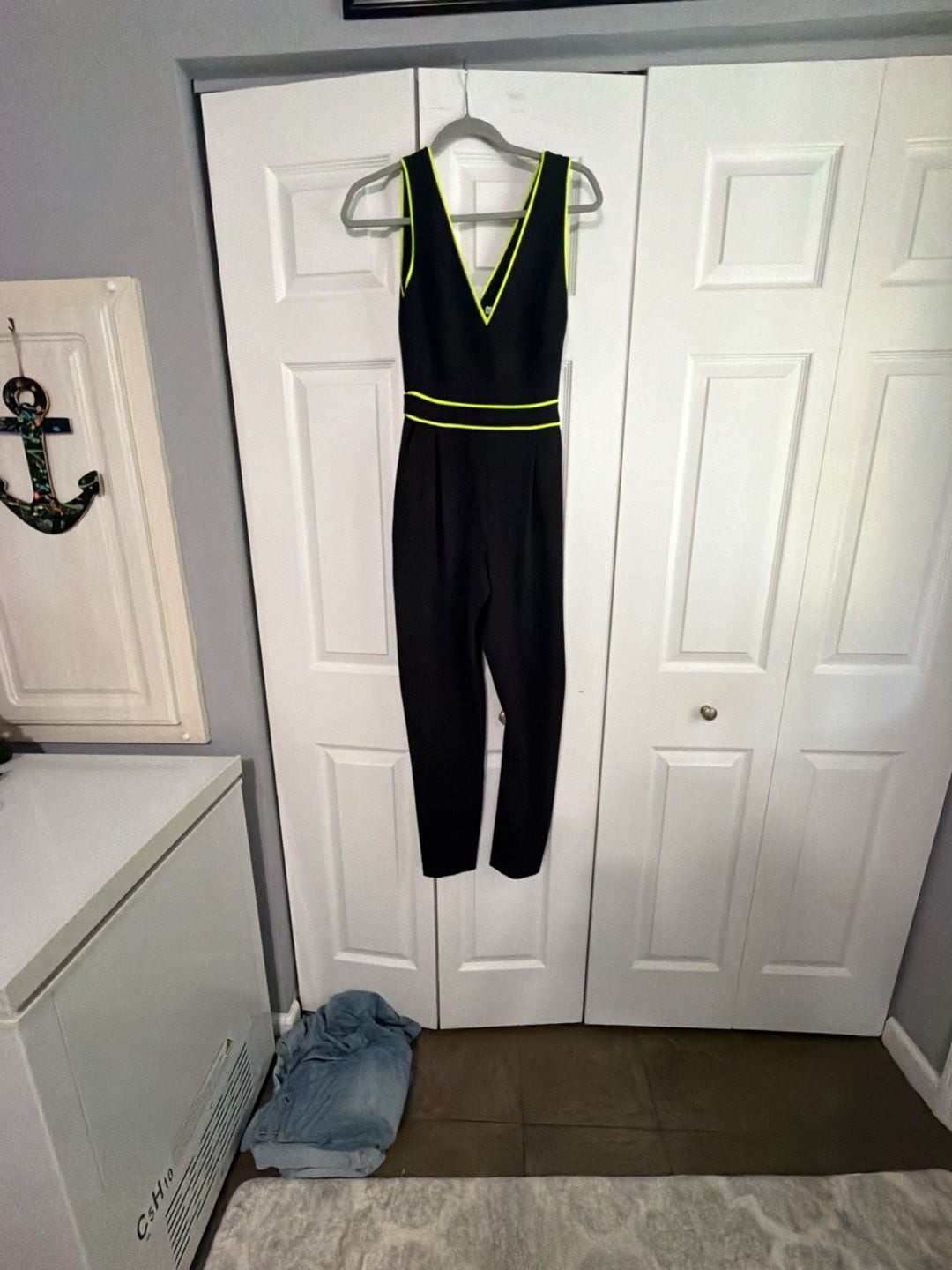 Alice + Olivia Jeri Black and Neon Yellow Piped V-Neck Jumpsuit