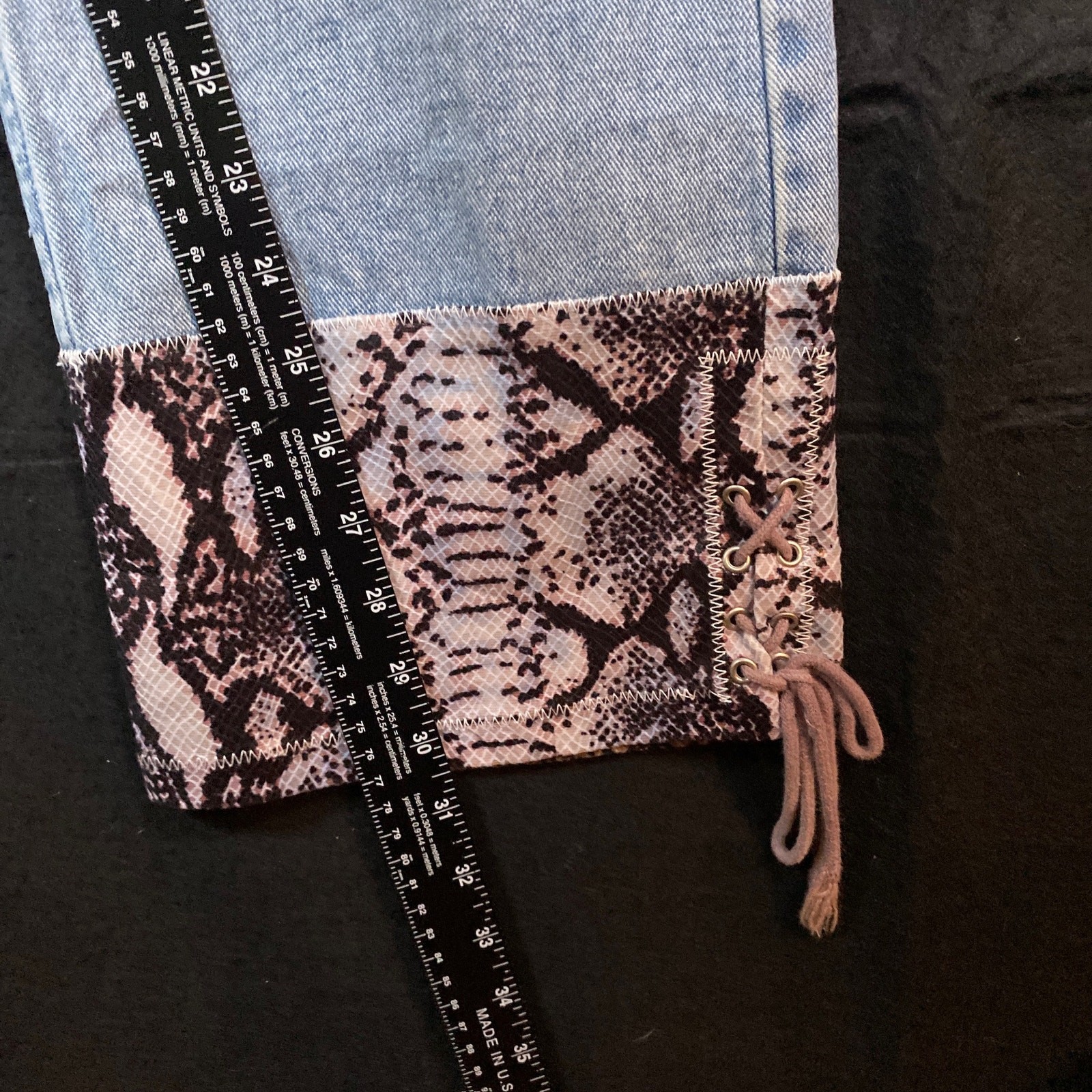 Vintage Vasco Womens Jeans Blue Denim Snake Print Straight Leg Cotton 15/16