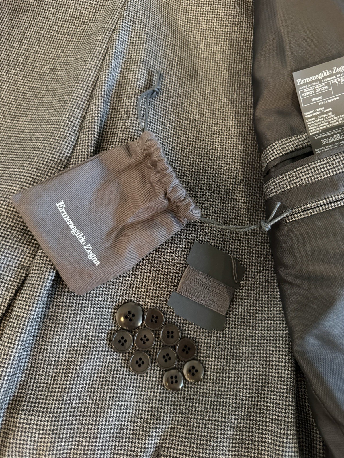 Ermenegildo Zegna Milano Drop 7 Grey Wool 2-PC Suit IT52 Made In Italy