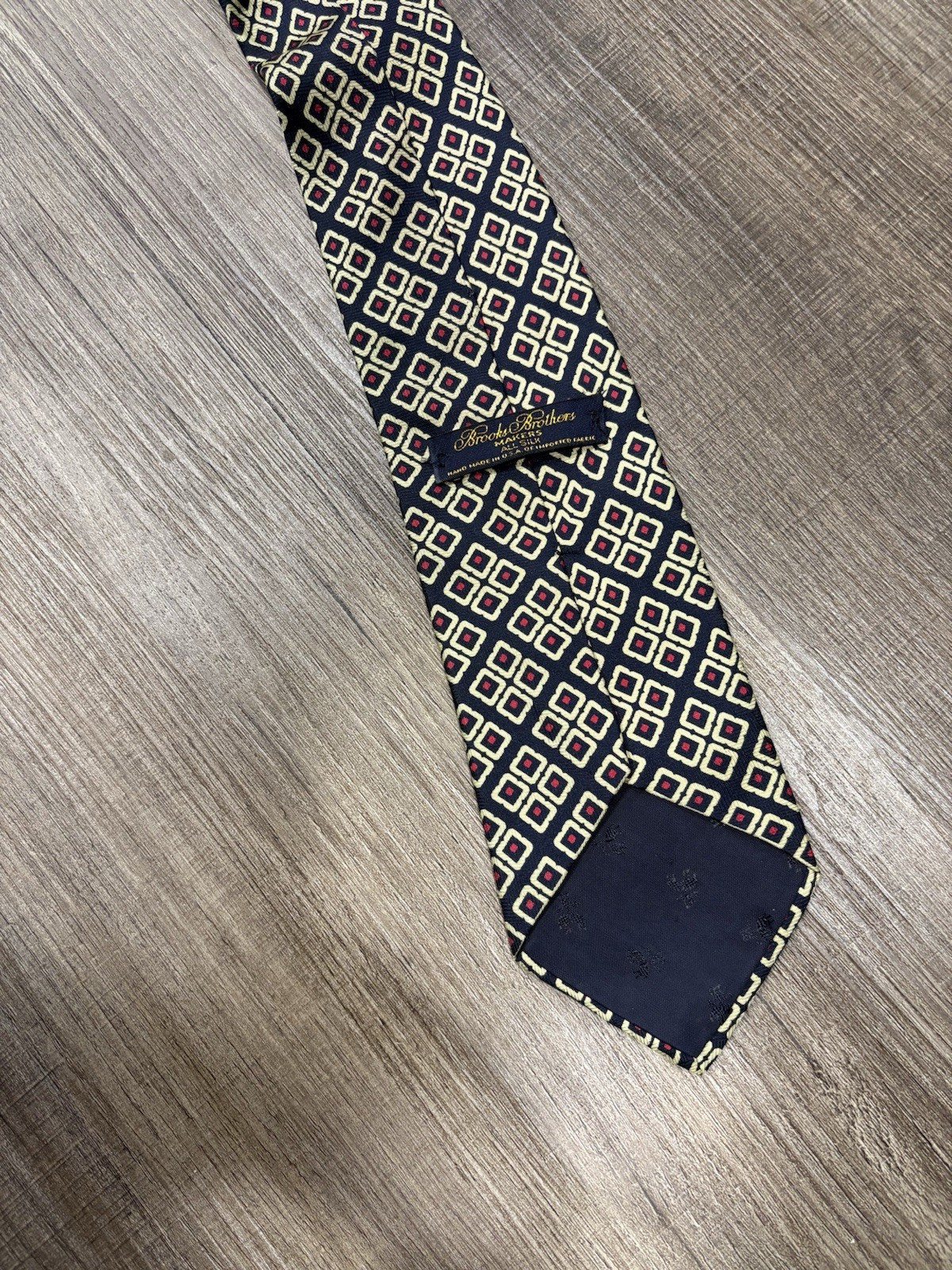 Brooks Brothers Makers Geometric All Silk Tie Made In USA Men’s Necktie Apparel