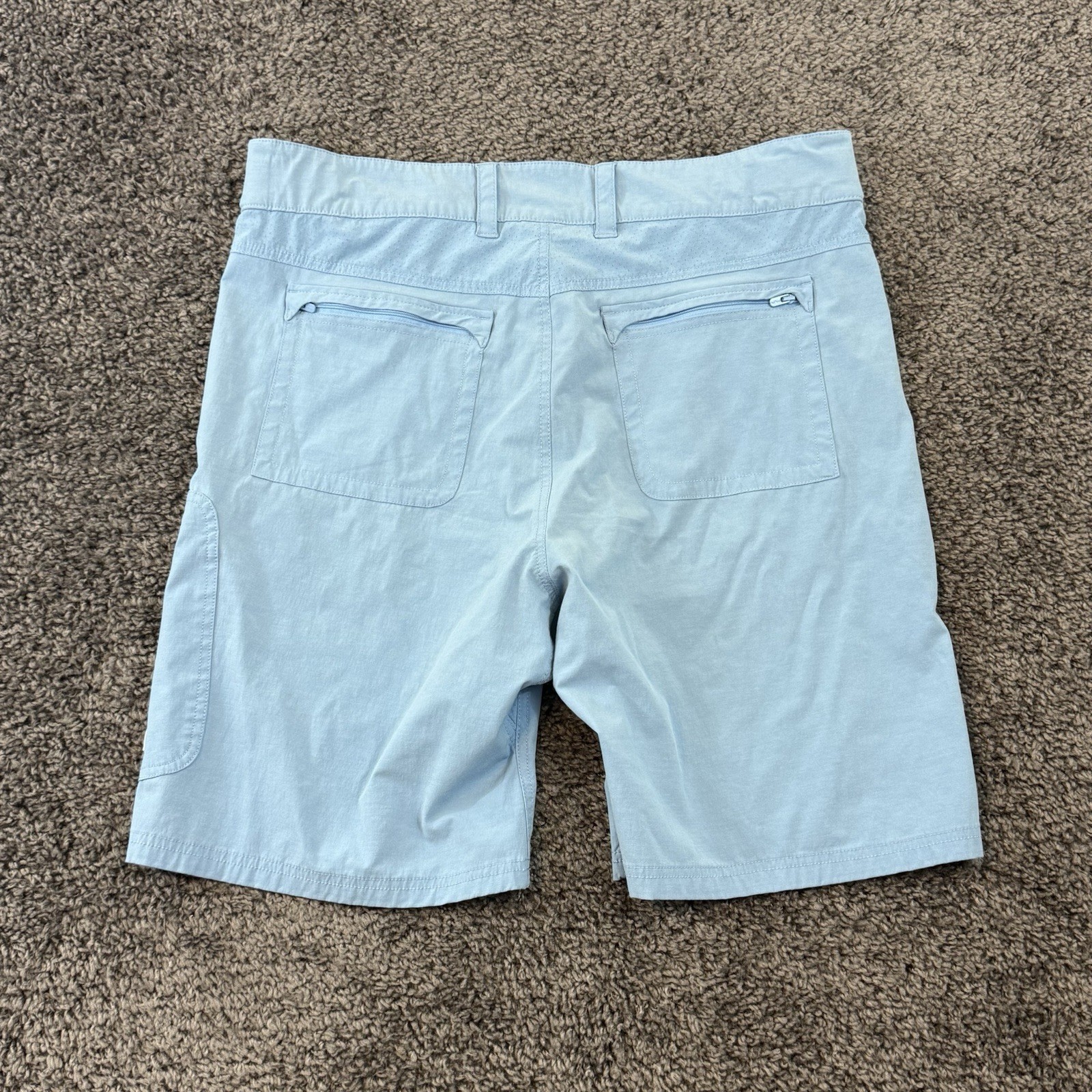 Huk Next Level Cargo Shorts Men’s 2XL Light Blue H2000011 Utility Fishing Golf