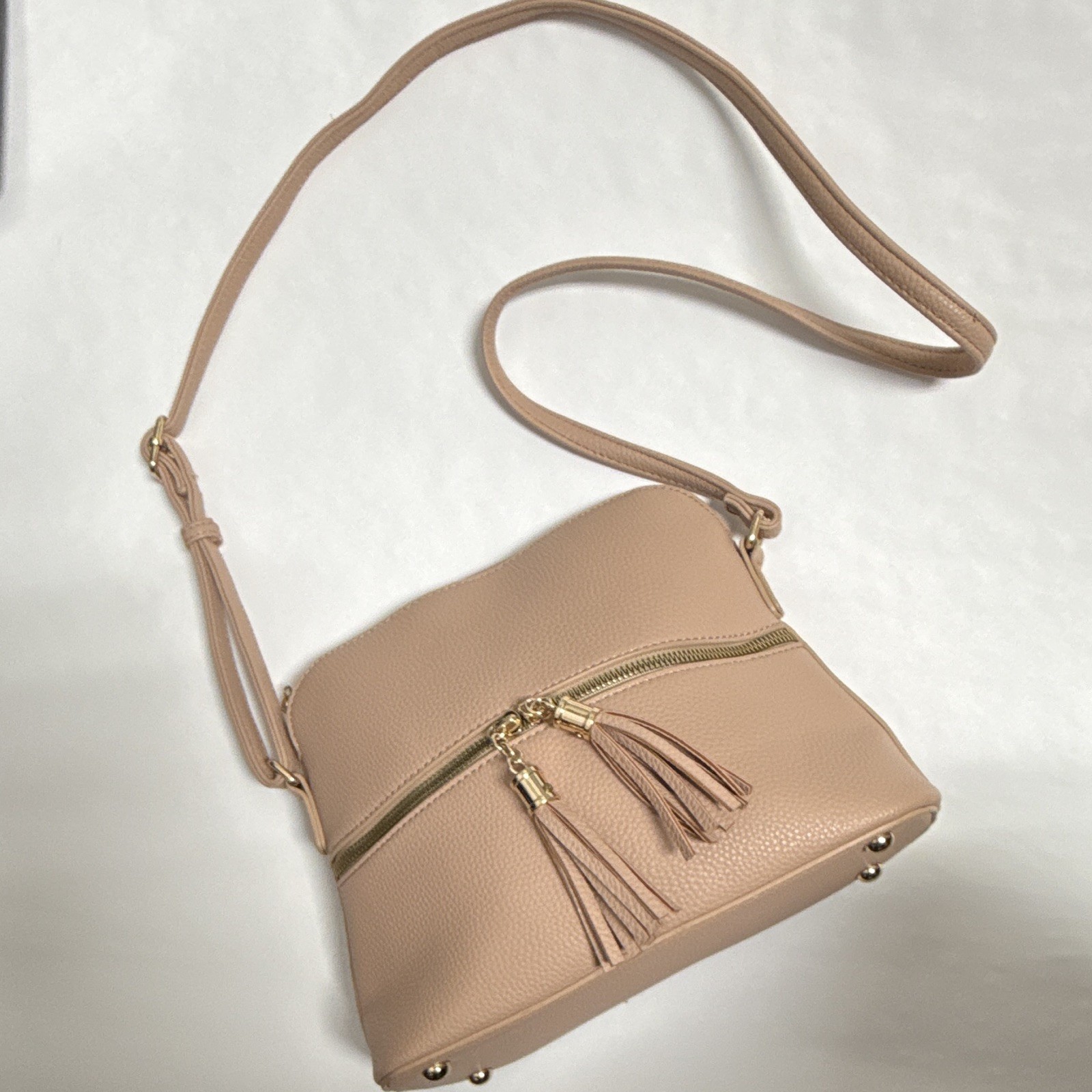 Women’s Beige Pebbled Crossbody Bag Double Zip Tassel Pulls Detachable Strap