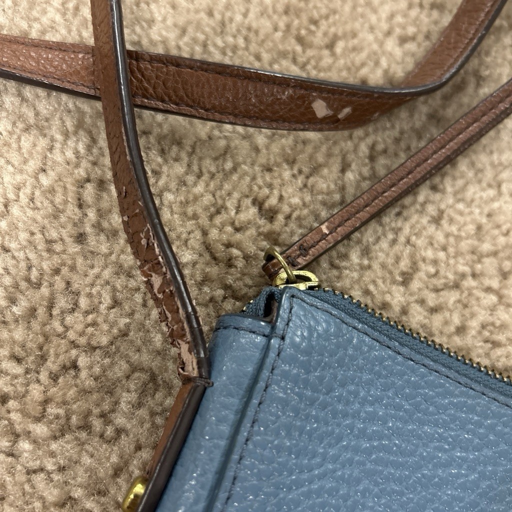 Fossil pebbled blue Gemma crossbody bag brown strap zip closure inner pockets