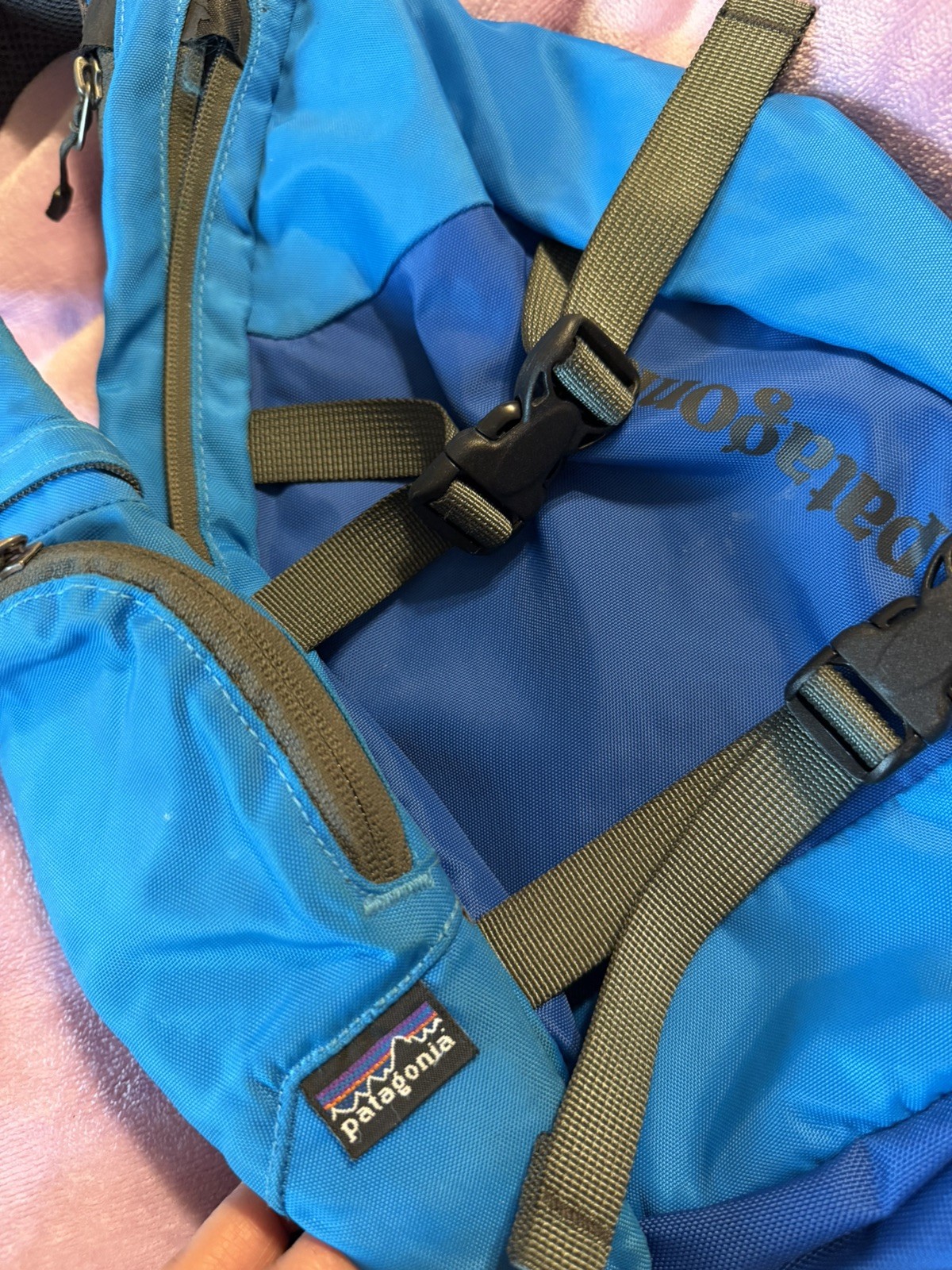 Patagonia Atom Sling Bag Mens OS Blue 8L Hiking Technical Crossbody Outdoor
