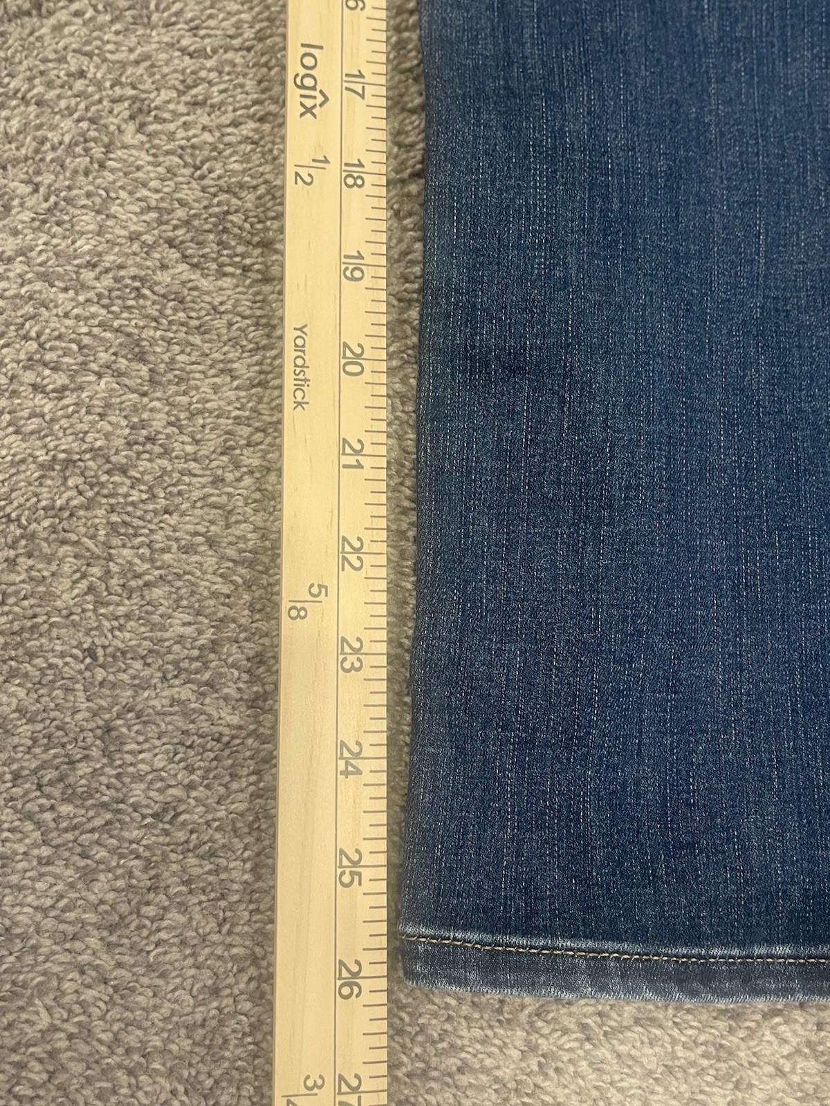 Chicos So Lifting Straight Leg Jeans Womens 1.5P 10P Blue Stretch Denim 26 In