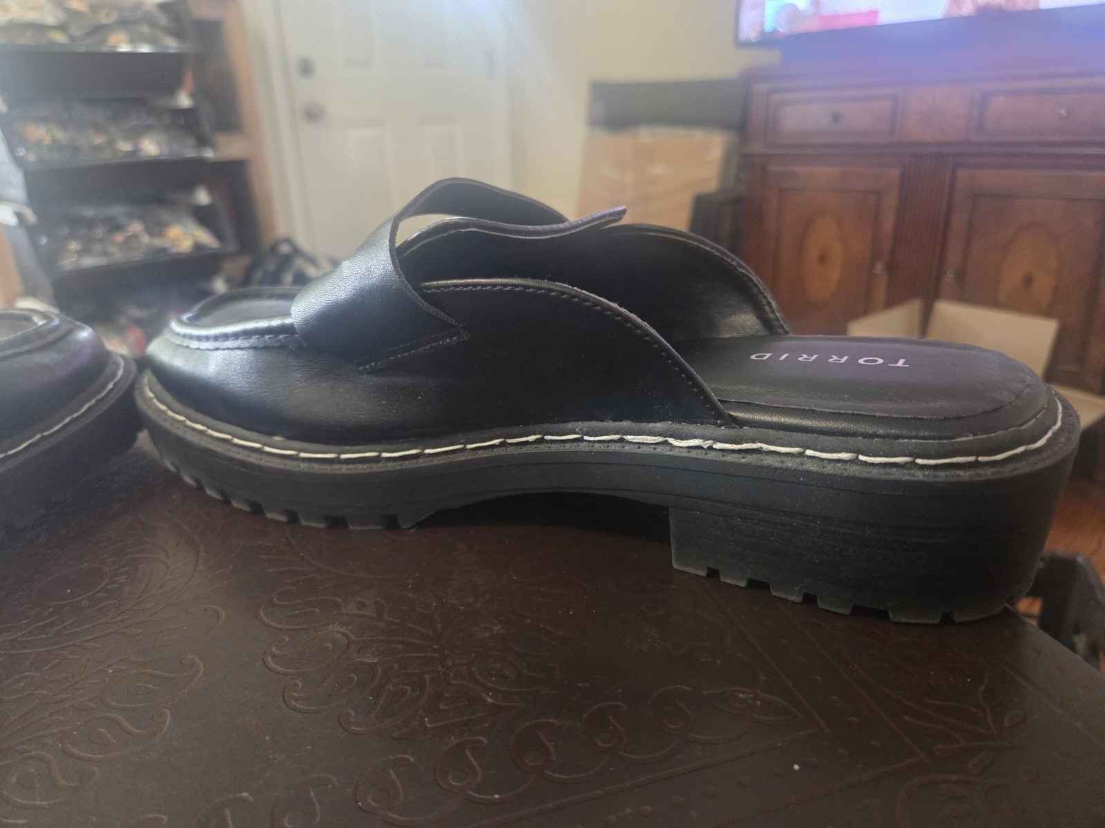 TORRID WOMENS SHOES SIZE 10.5 W WIDE
