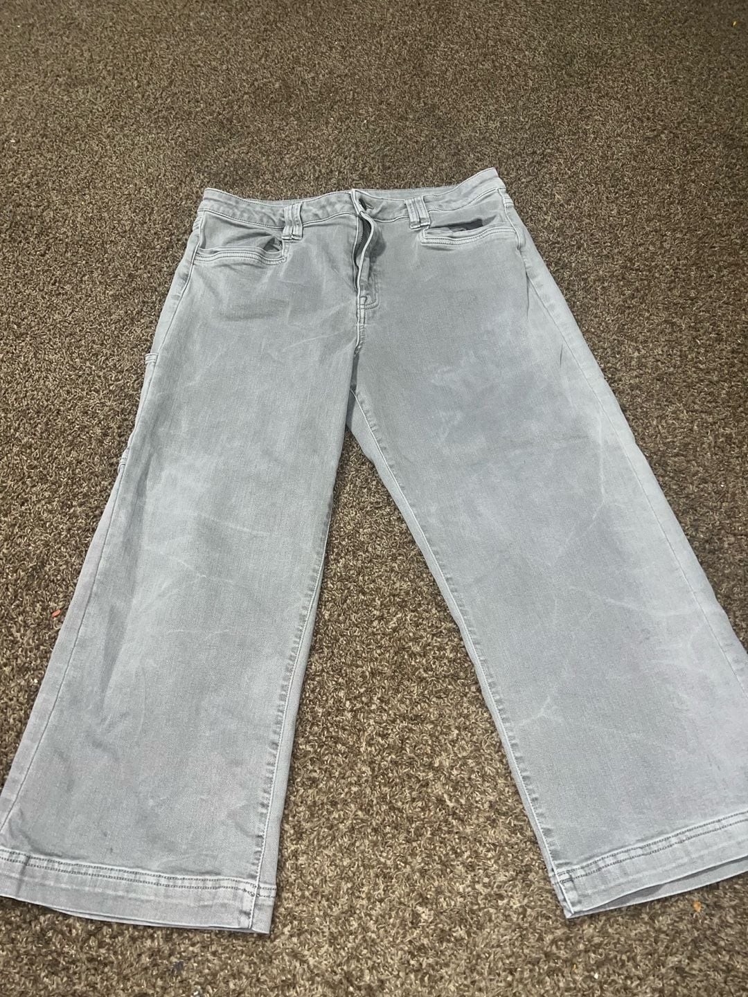 Studio Blue High-Rise Wide Leg Carpenter Jeans in Grey