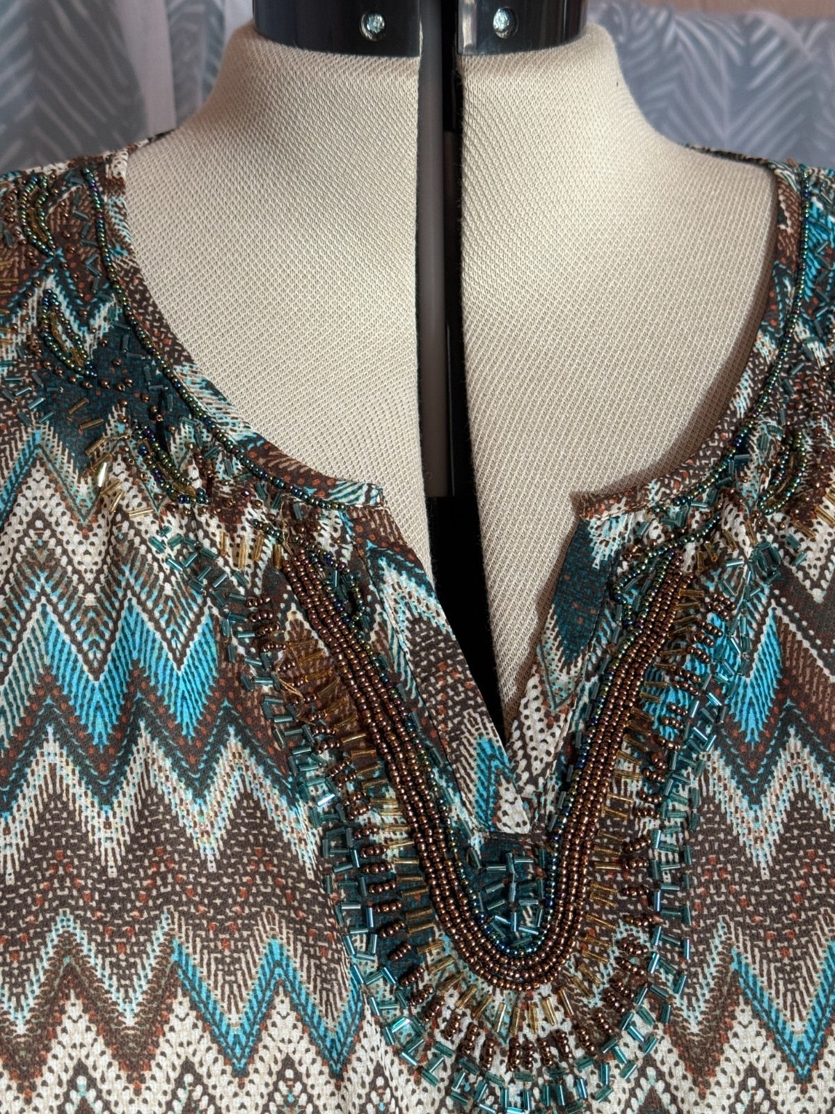 MAGGIE BARNES For Catherines Women’s size 4X Blouse Sheer Zig-Zag pattern 3/4