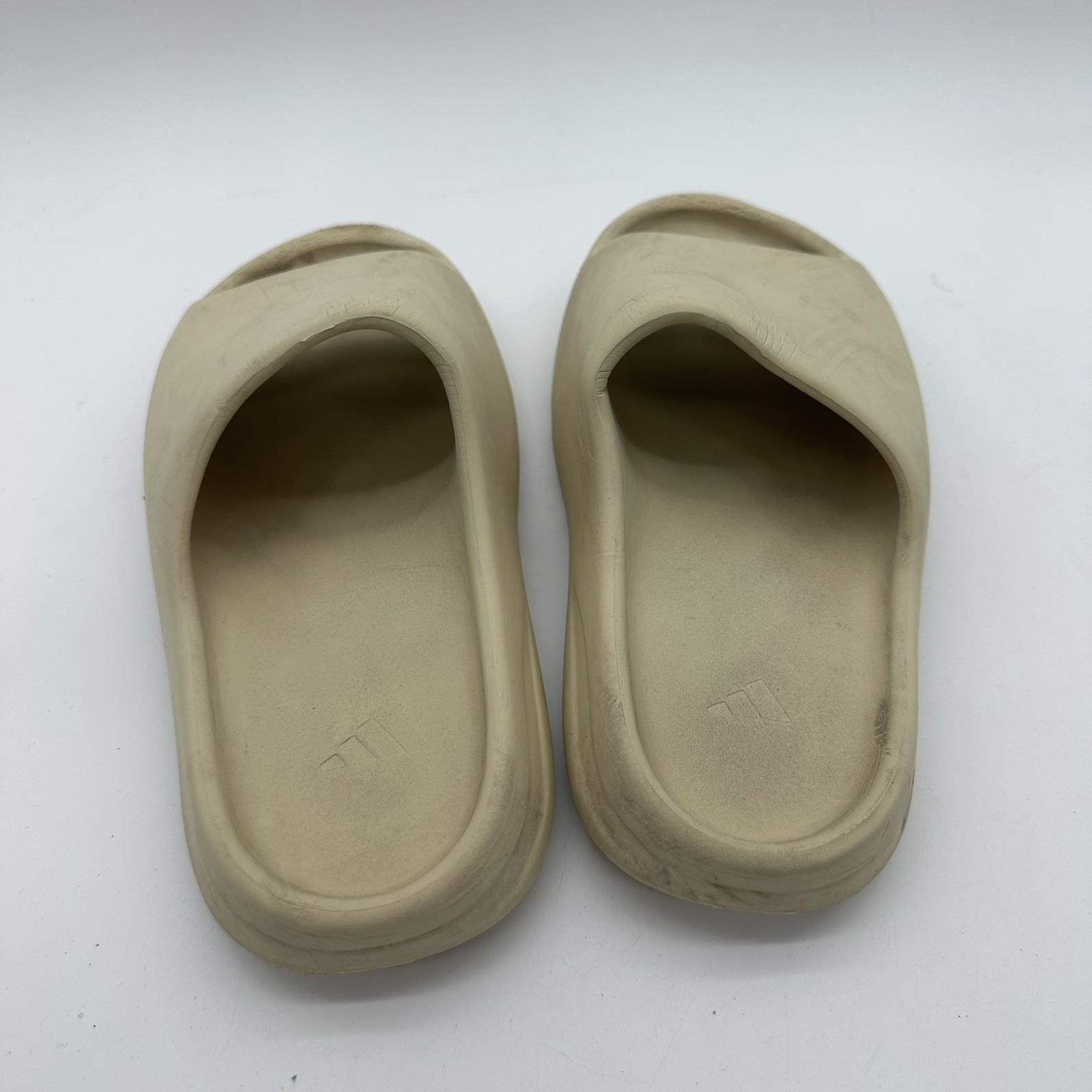 adidas Yeezy Summer Slides Men’s ‘Bone Restock’ Sneakers US Size 4