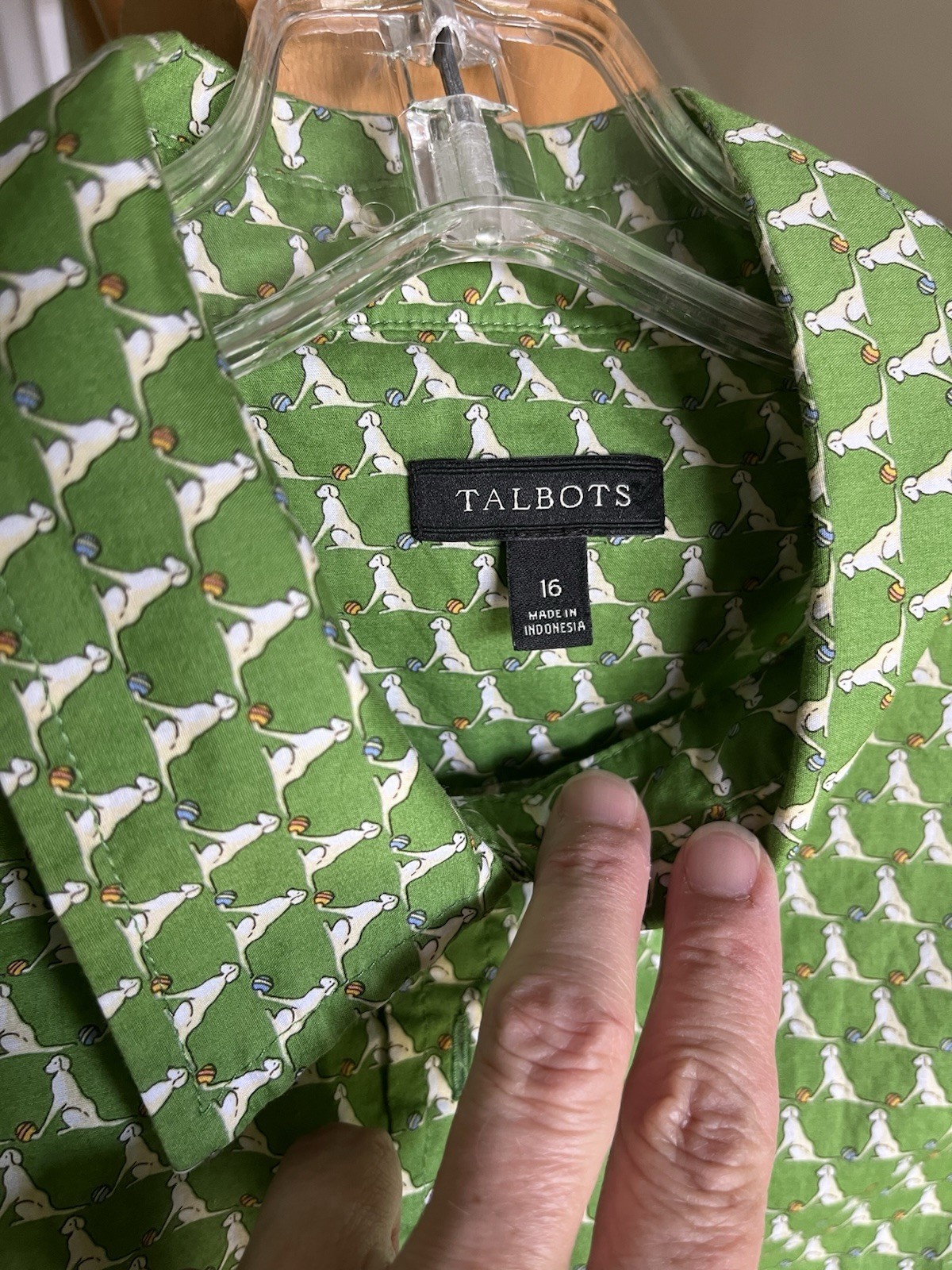 Talbots Ladies Blouse All Over Dog Print Green Size 16 Long Sleeve