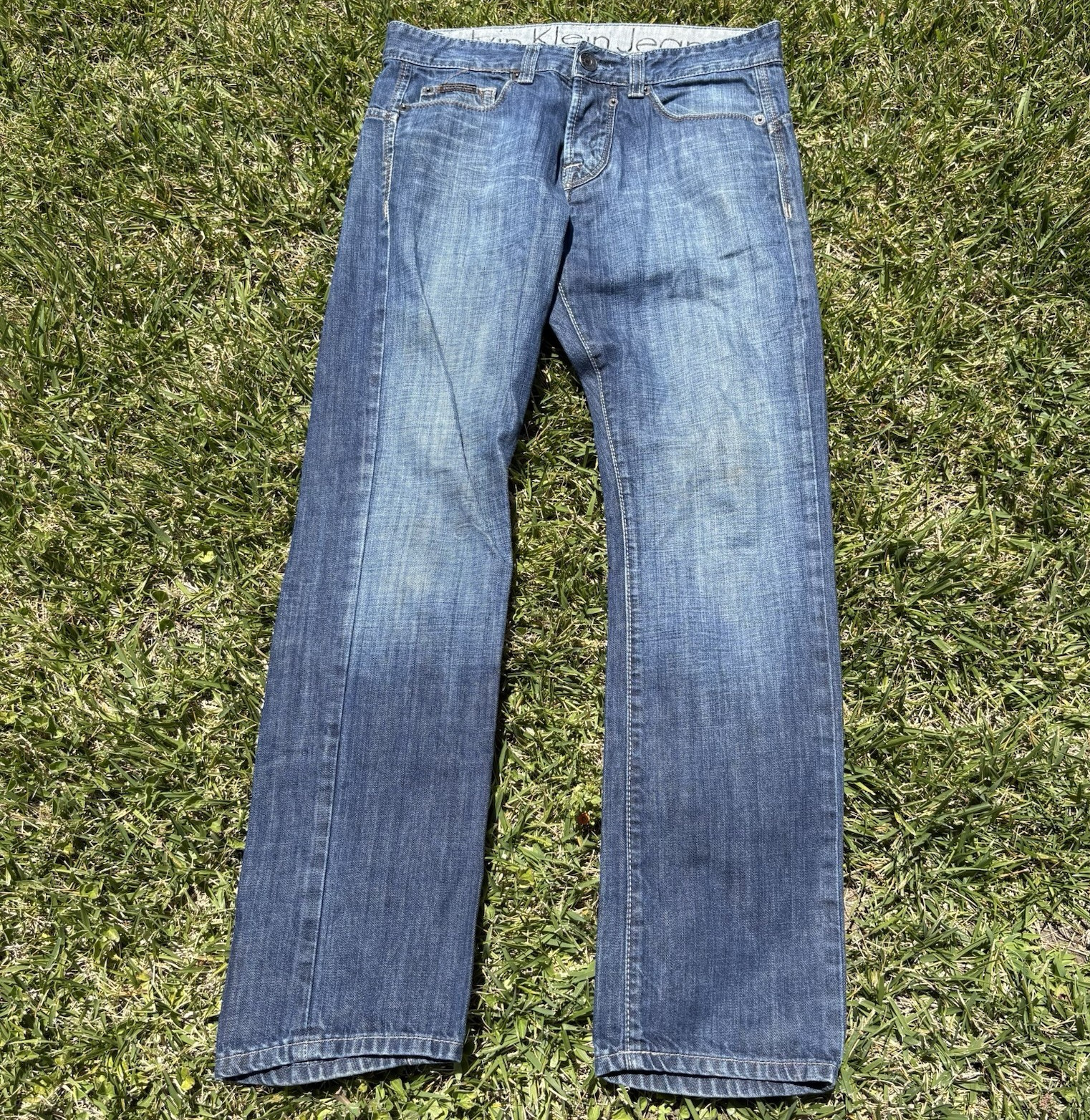 Calvin Klein Low Rise Slim Straight Blue Denim Jeans Medium Wash 5-Pocket