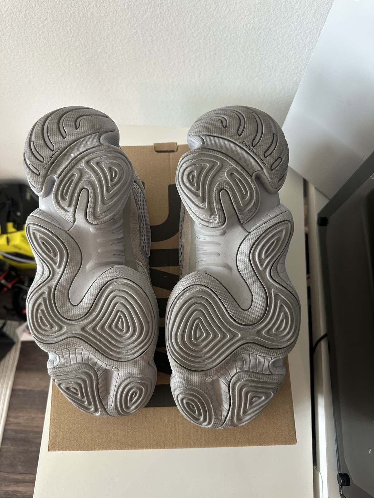 adidas Yeezy 500 Stone Salt Men’s Low Top Mesh Lace-Up Gray IE4783 2024