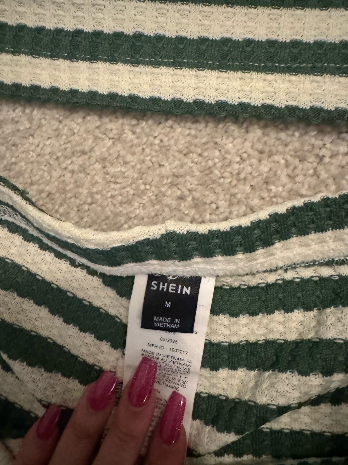 SHEIN Medium Set Green and White