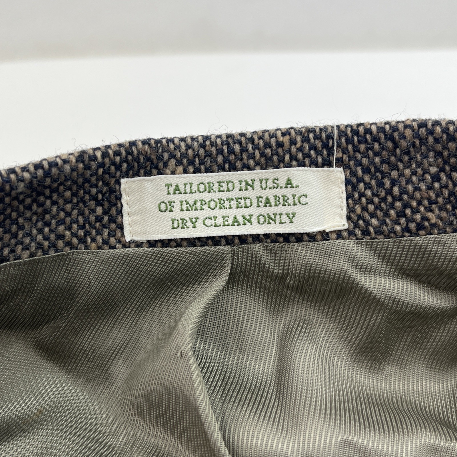 Vintage Orvis Wool Tweed Sporting Blazer Leather Elbow Patches Brown Size 42 R