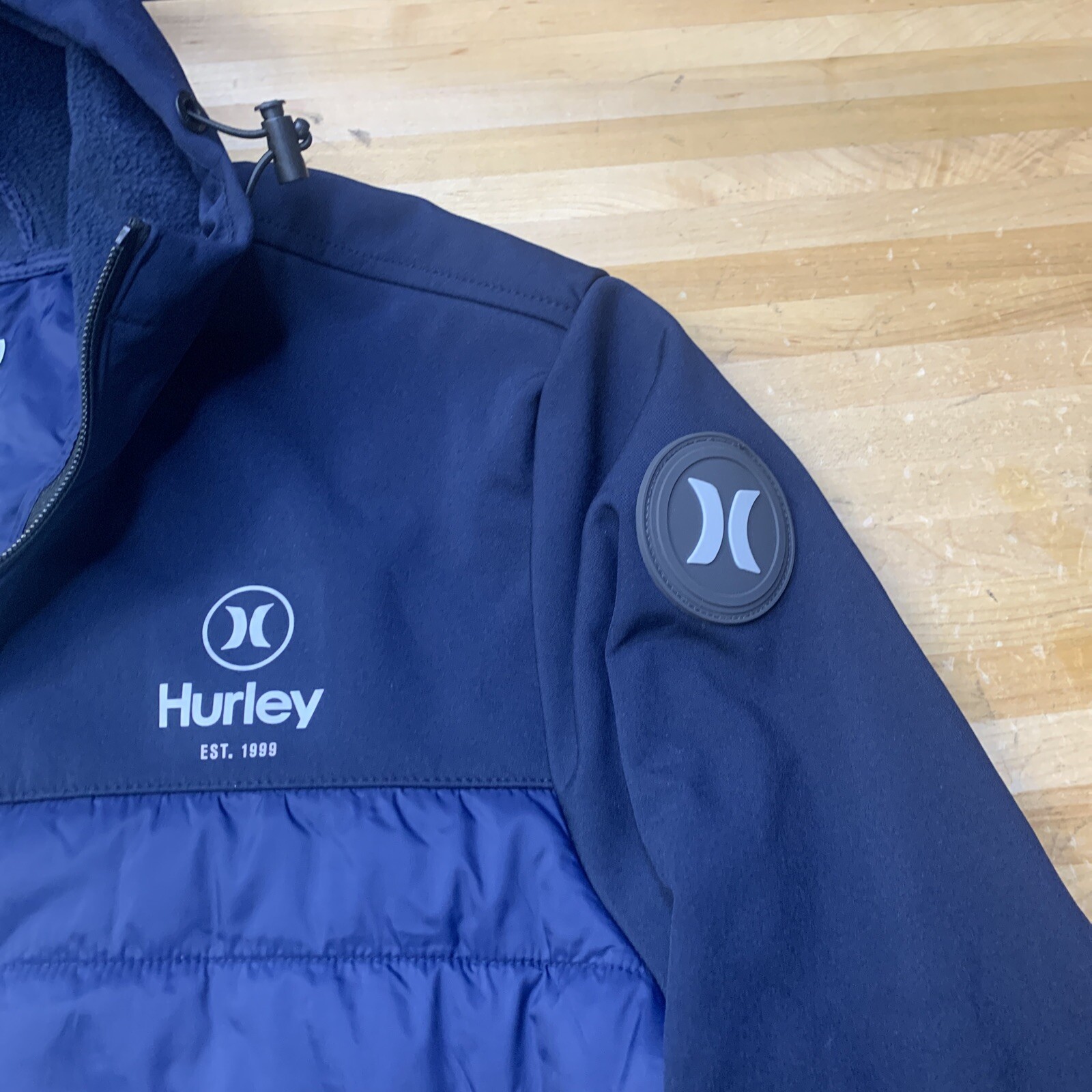 Hurley Men’s Blue Softshell Quilted Wind Resistant 3 Layer Fabric Jacket 2X XXL