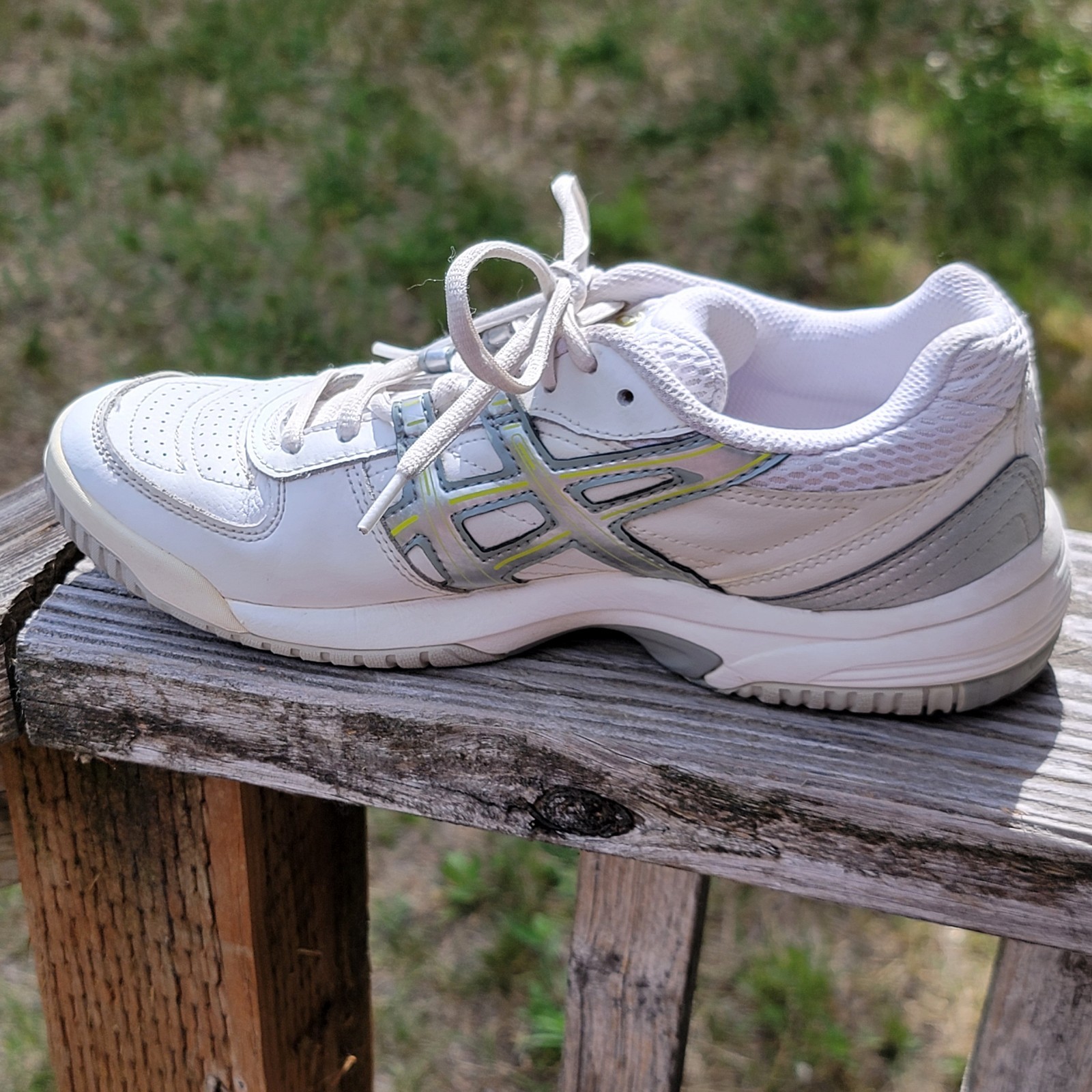 Asics Gel Dedicate E955L Tennis Pickleball Court Shoes W7.5 Nonmarking Sole