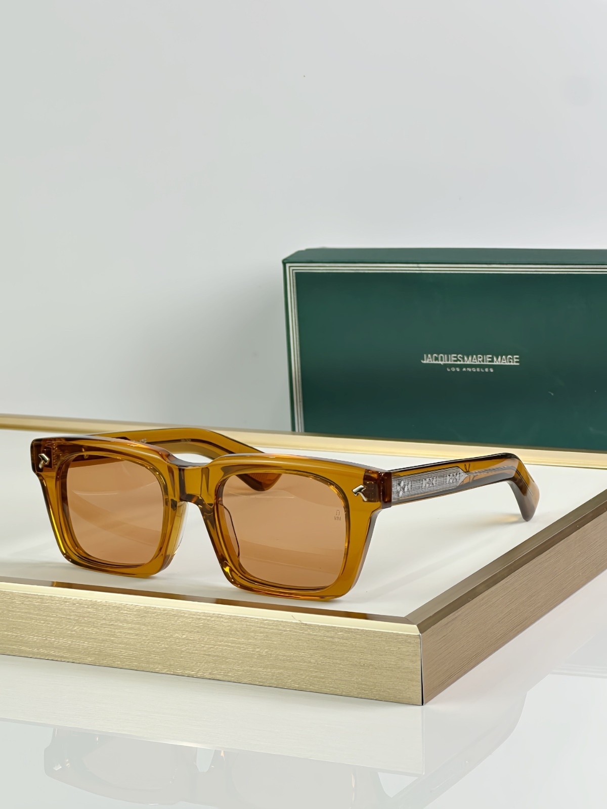 JACQUES MARIE MAGE Style Unisex Sunglasses – MODEL: QUENTIN SIZE: 50口22 140