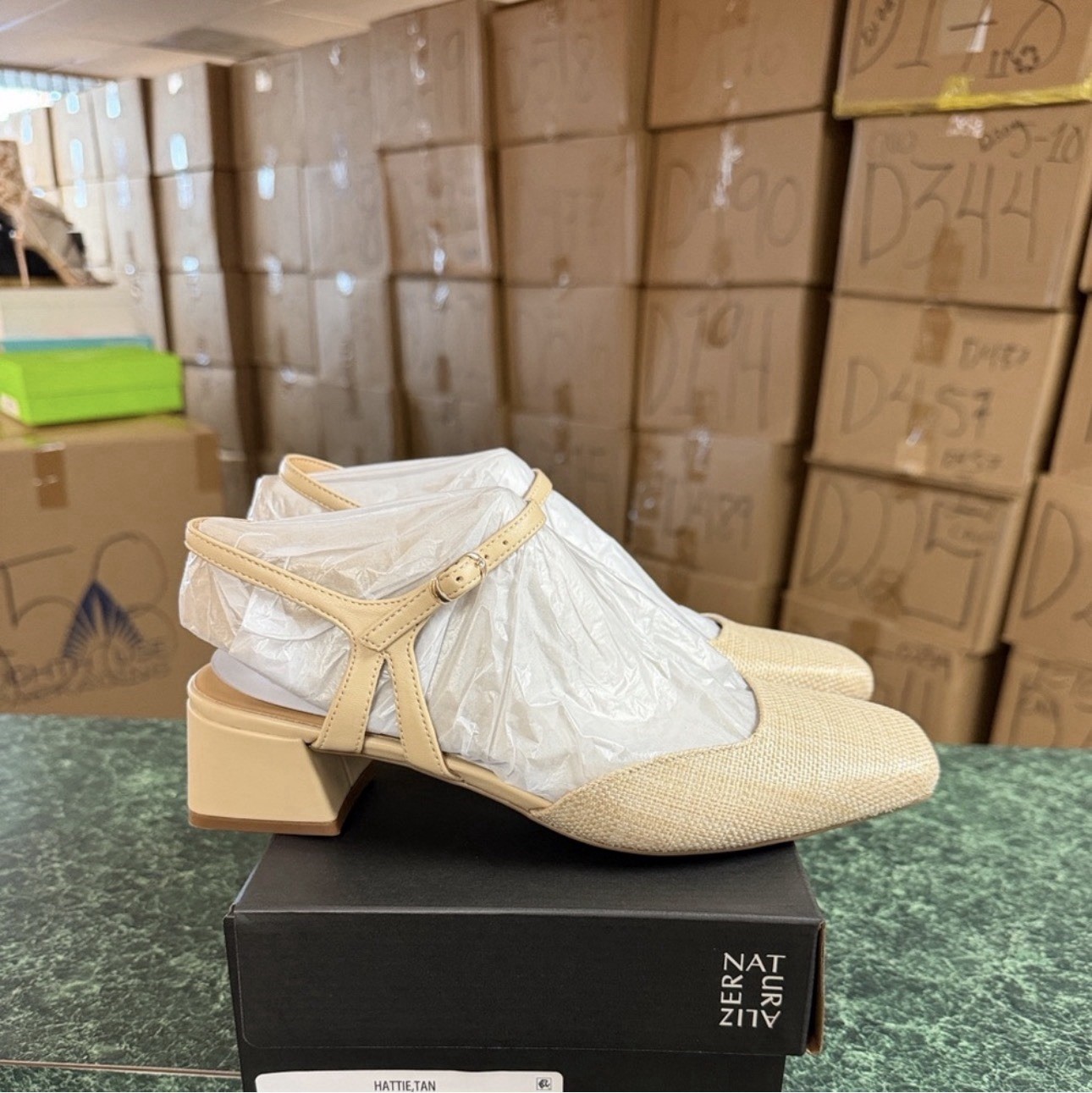 Naturalizer Hattie Pump (WIDE WIDTH)