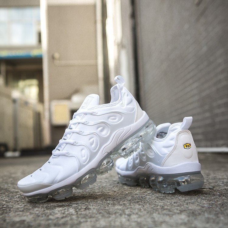 🔥Nike Air Vapormax Plus TN Silver white Men’s Sneakers Size7-12 Free Shipping