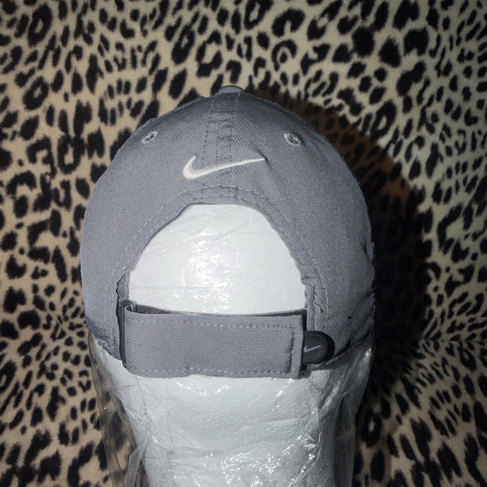 Gray Nike Dri fit hat adjustable Legacy 91 Adjustable
