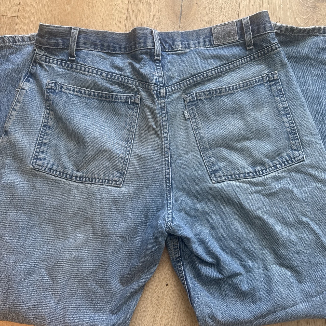 Levi’s Silvertab Men’s Blue Denim Jeans Relaxed Straight Mid Rise Distressed