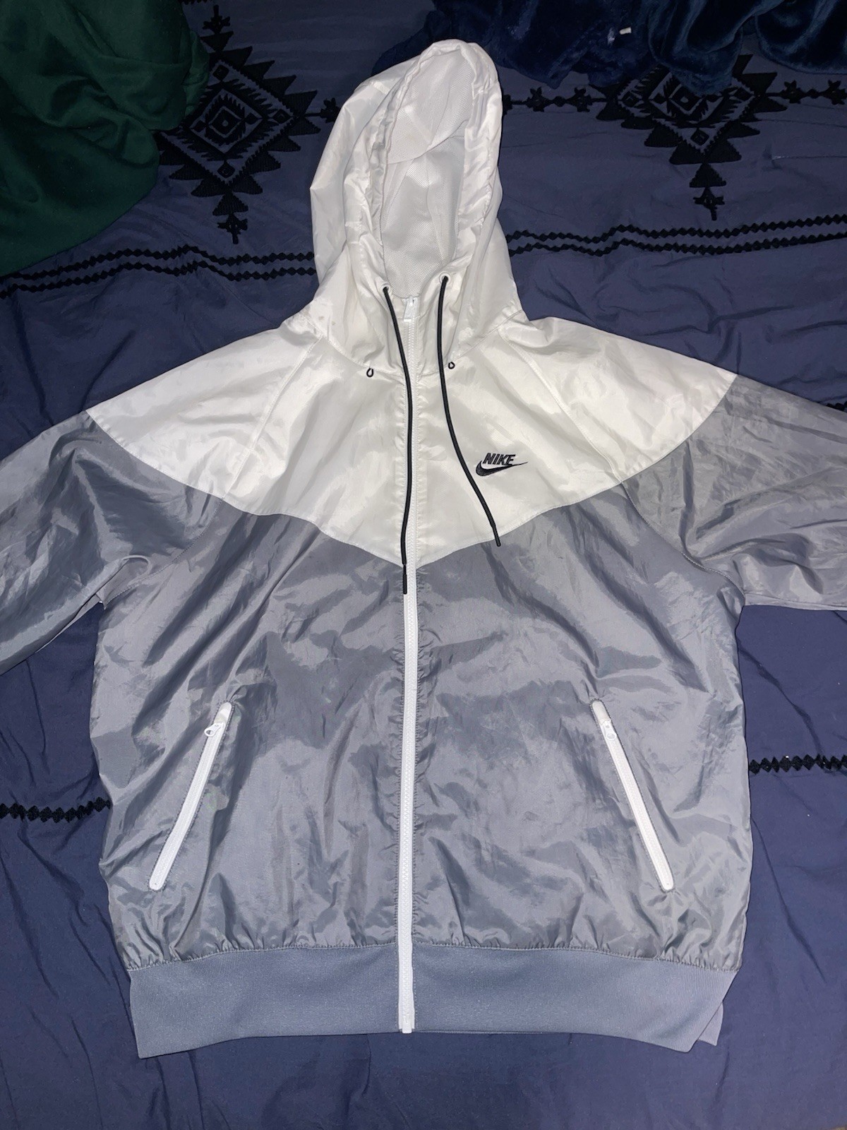 Nike Sportswear Windrunner Hooded Full-Zip Jacket Zipped Pockets M Nylon