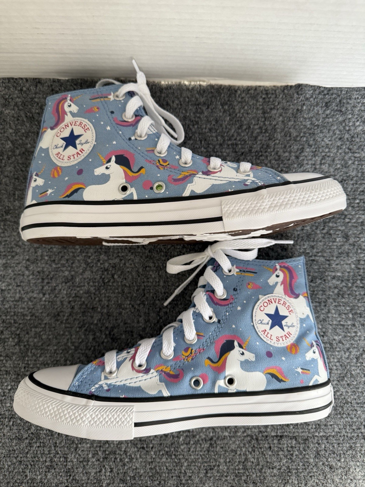 Converse Chuck Taylor All Star Hi Top Unicorn Kids Junior Size 2.5 Light Blue