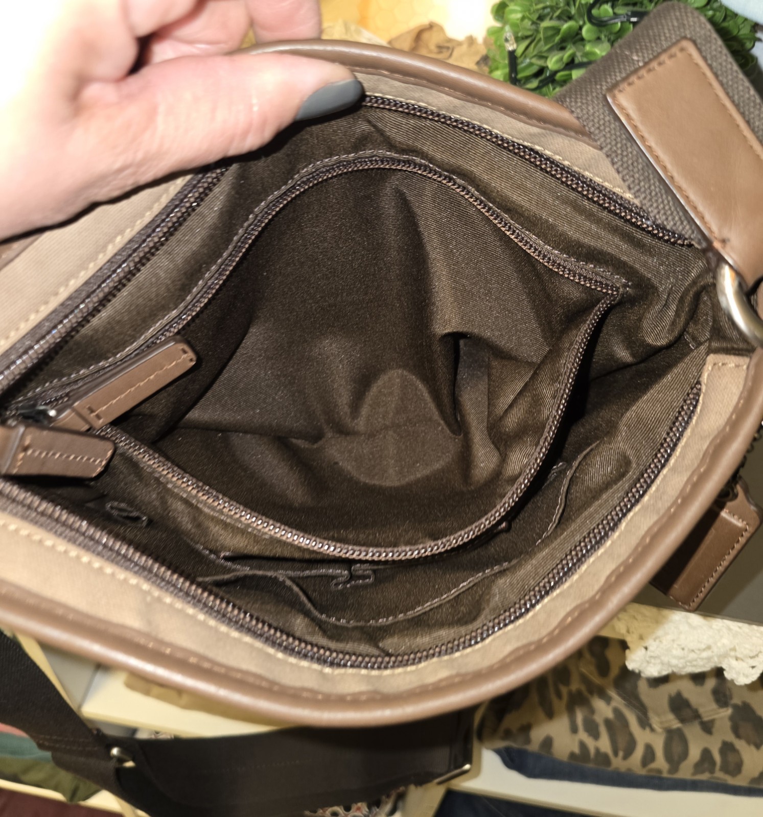 COACH KHAKI BROWN CAMDEN CANVAS ZIP TOP CROSSBODY (F70820) EXCELLENT CONDITION