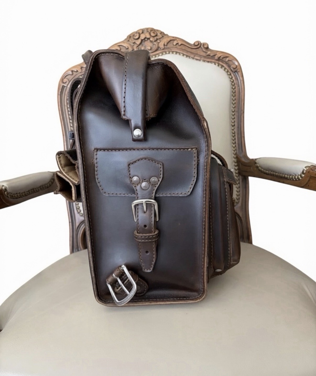 Saddleback Leather Co. – Big Mouth Leather Backpack in (DCB) Dark Coffee Brown