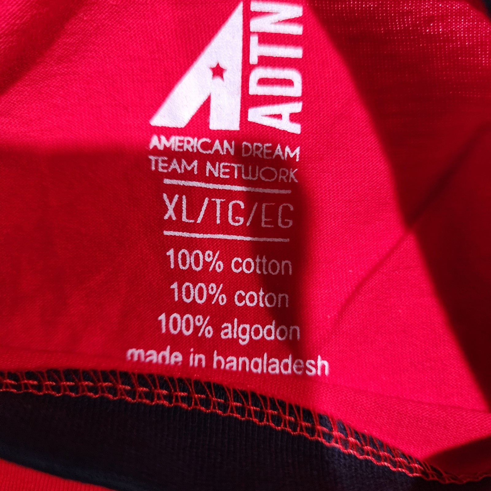 ADTN American Dream Team Network Men’s Red USA Pocket T-Shirt Size XL NWT