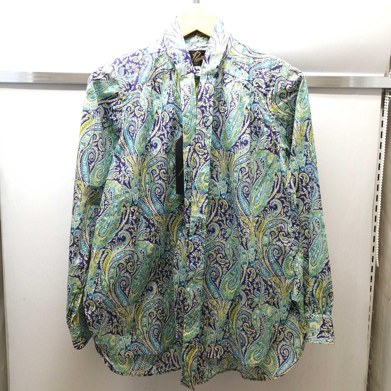 Needles Paisley Bow Tie Blouse Women’s Top, size 1, 28in length