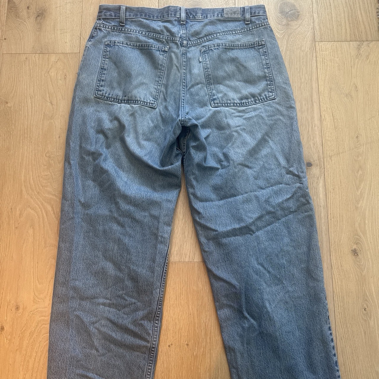 Levi’s Silvertab Men’s Blue Denim Jeans Relaxed Straight Mid Rise Distressed