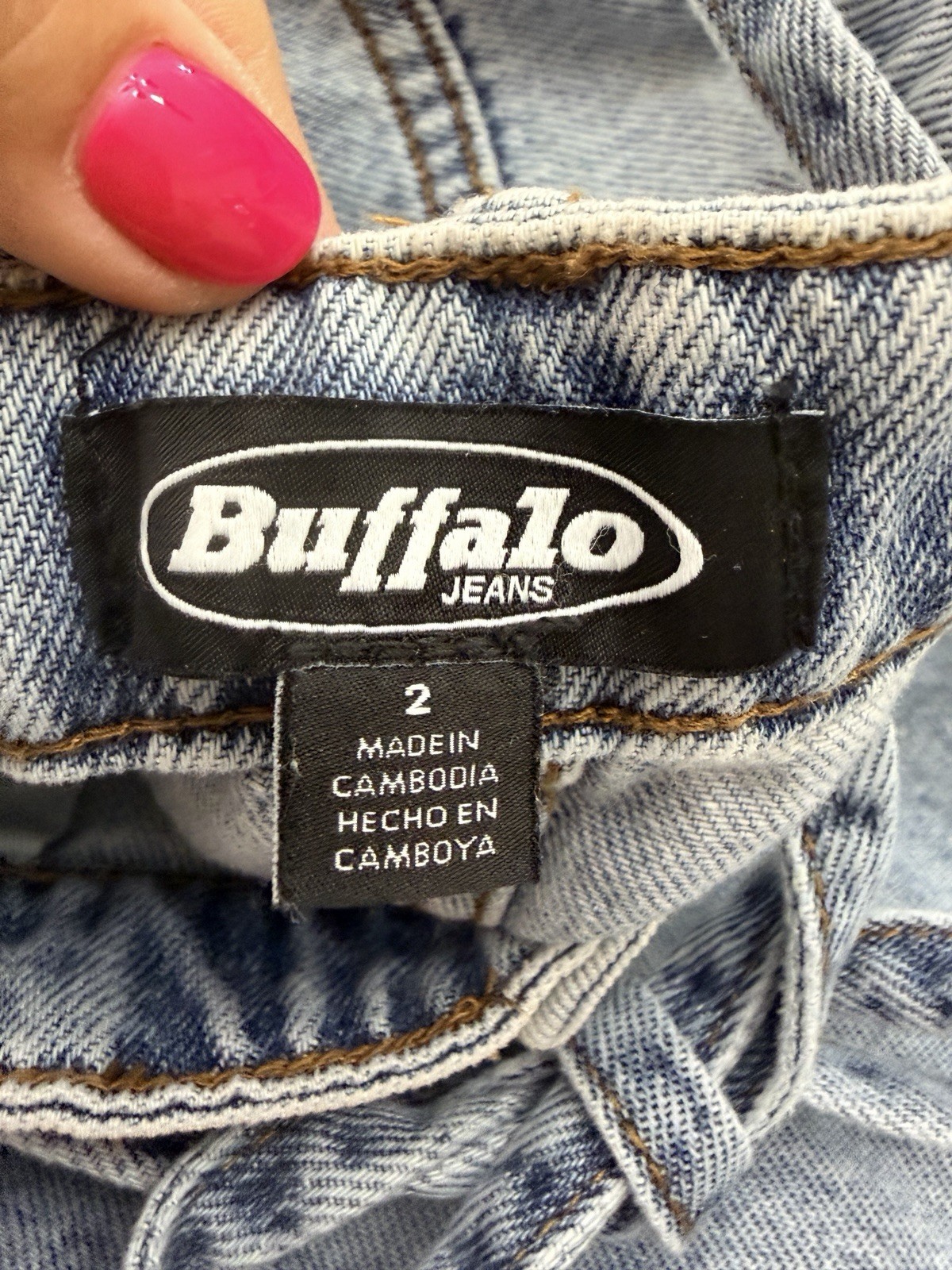 Buffalo Jeans Wide Leg Belted Jean Light Wash Blue Women’s Size 2 NWT