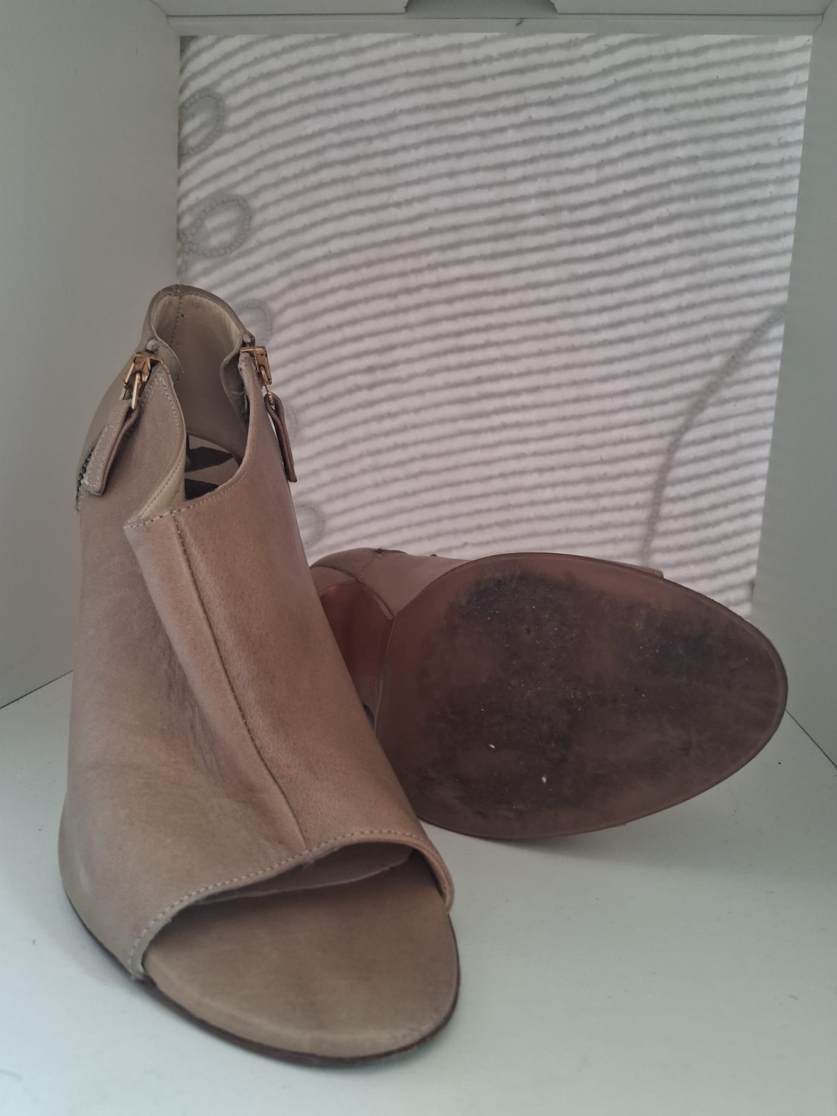 B and H Shoes High Heel Shoe