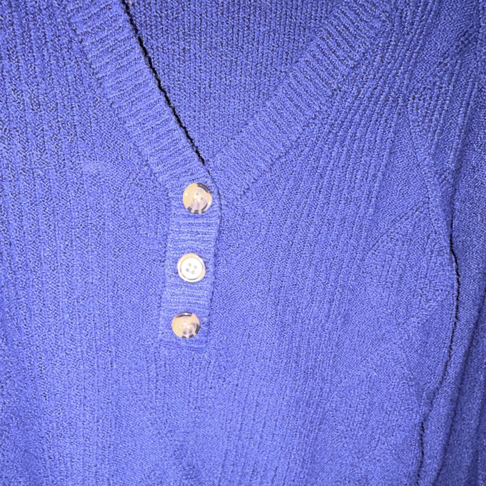 St. John’s Bay Women’s Blue Solid Knit V-Neck Button Pullover Sweater M