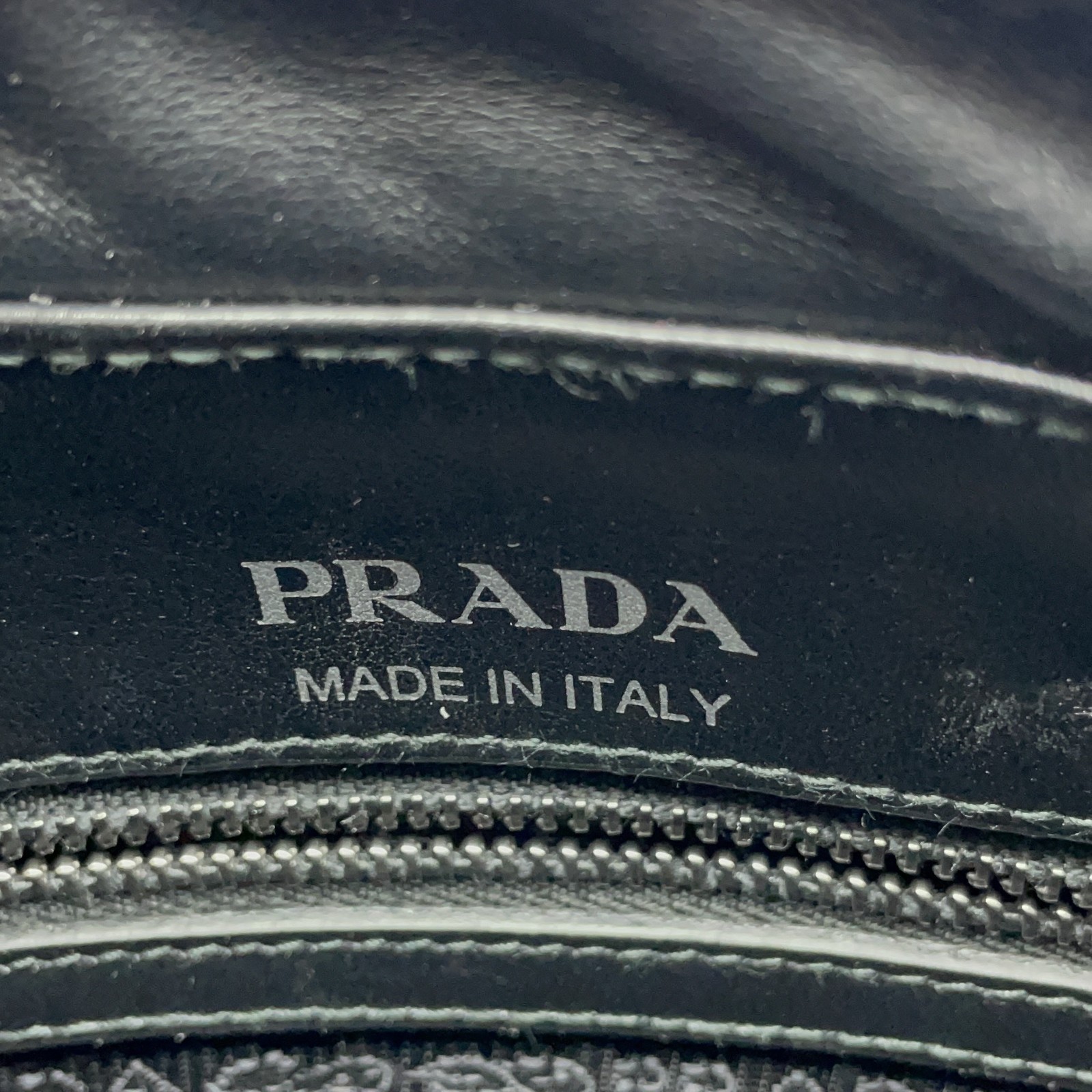 Prada Pre-Owned Authentic Camera Bag Black 21*16*8cm Free Tracked Shipping