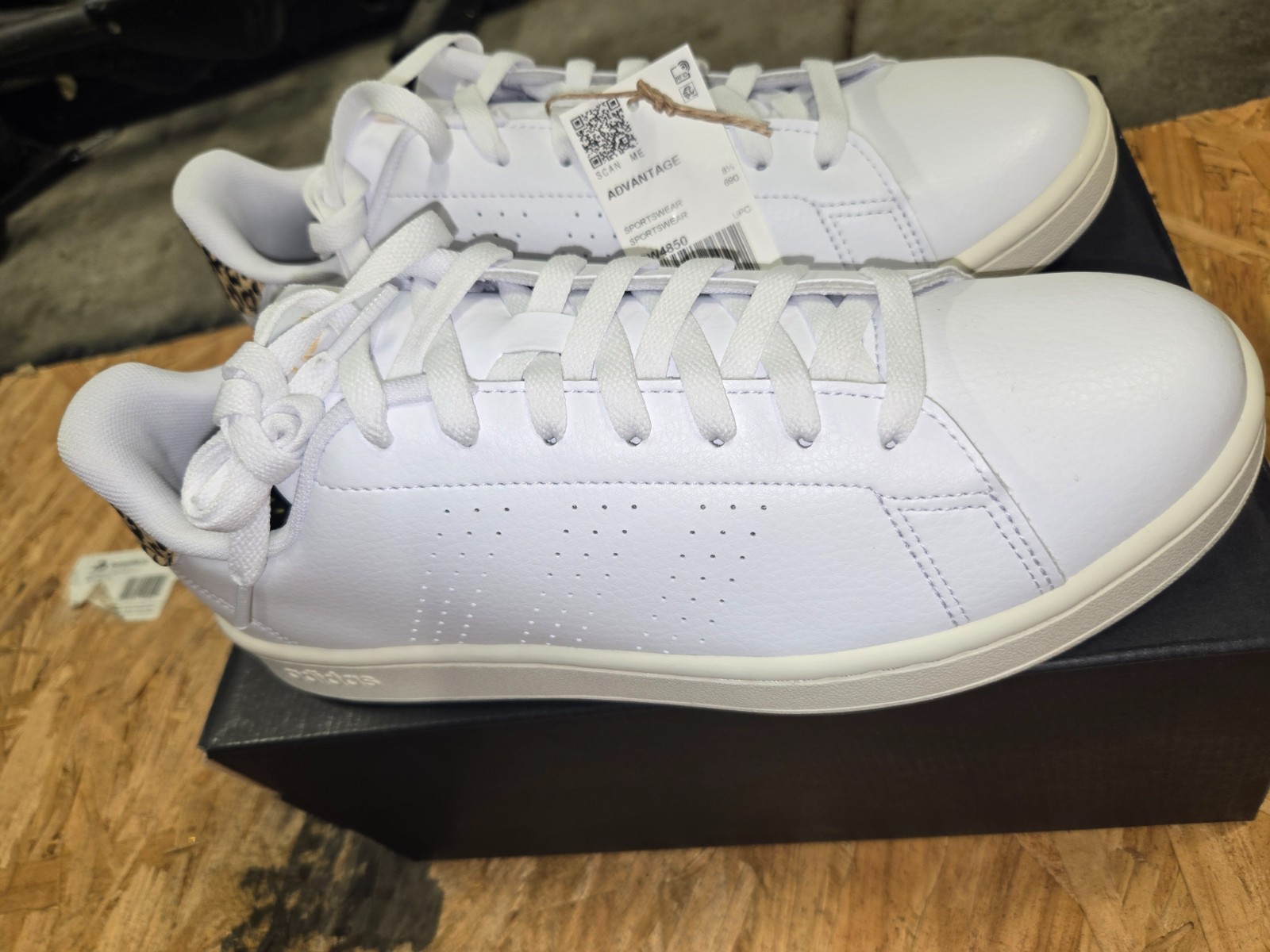 Size 10 – Adidas Advantage White Leopard W