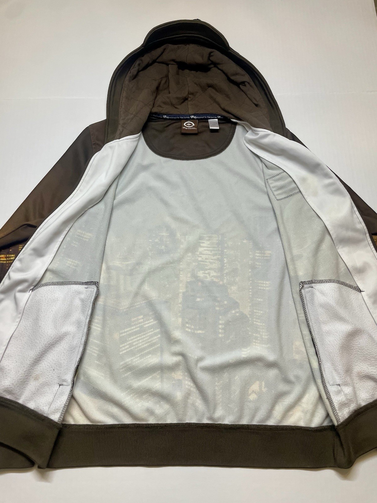 Vtg 2007 LRG Tokyo Skyline All Over Print Zip Hoodie Mens Medium Y2K Streetwear