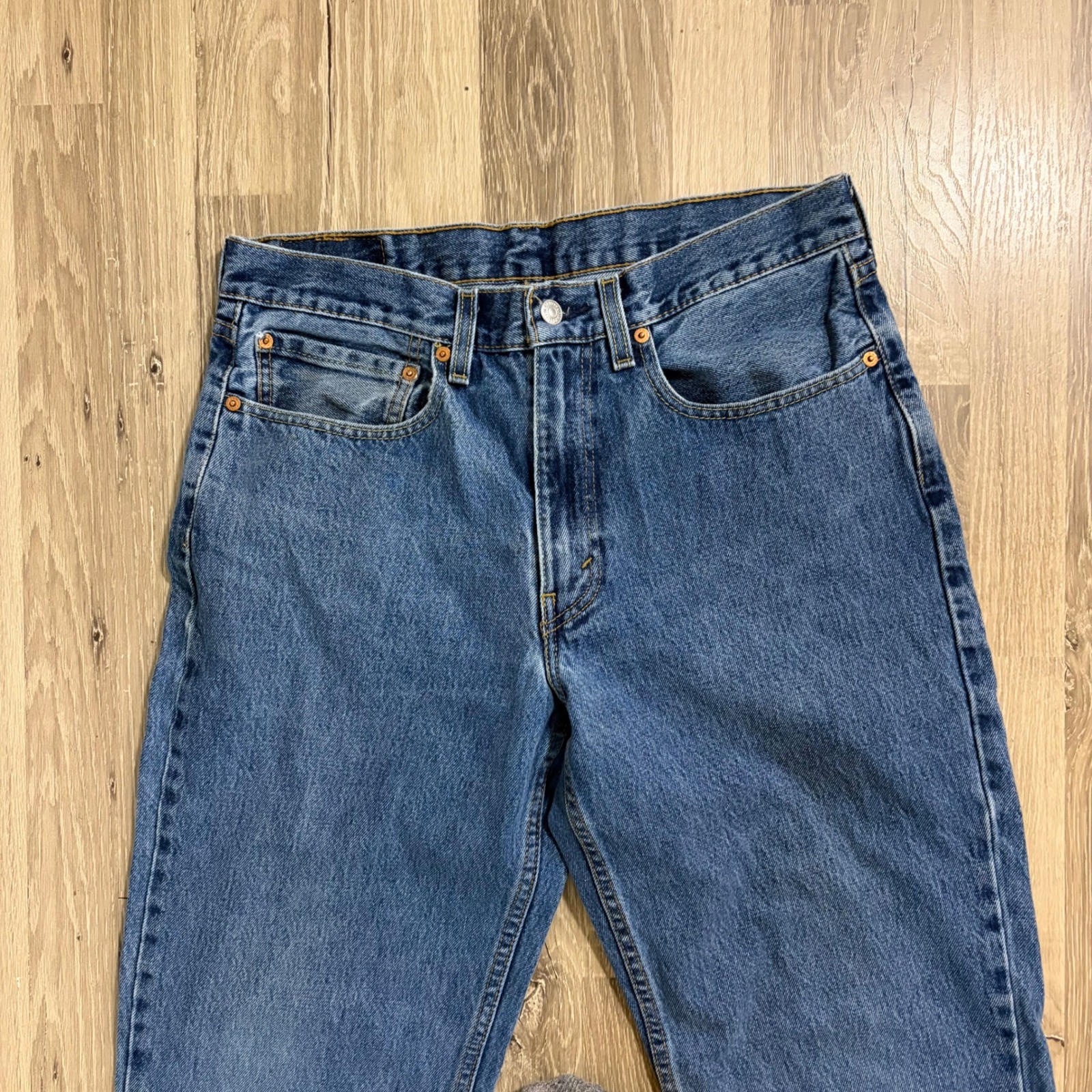 Levis 550 Relaxed Fit Blue Denim Jeans Men 34×32 (32×30) Medium Wash 100% Cotton