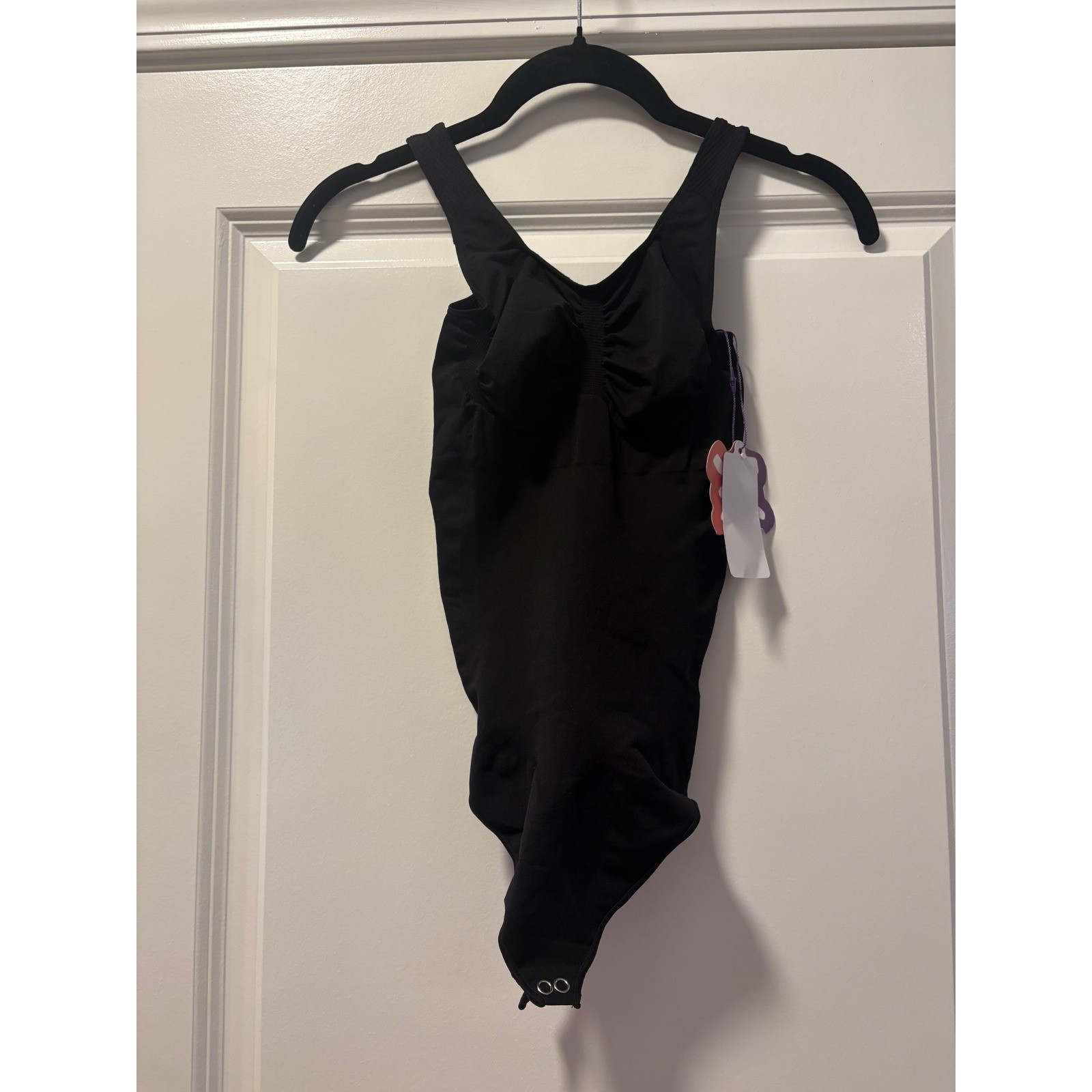 Yitty NWT Nearly Naked Shaping Bodysuit Black Scoop Neck Thong M/L
