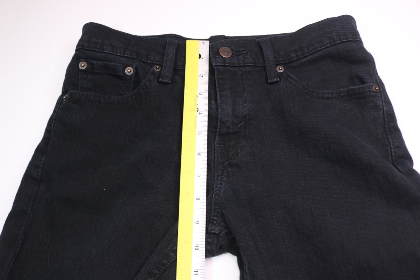 Levi Strauss & Co 511 Men’s Jeans Slim Fit Stretch – Size 29×32 – Color Black