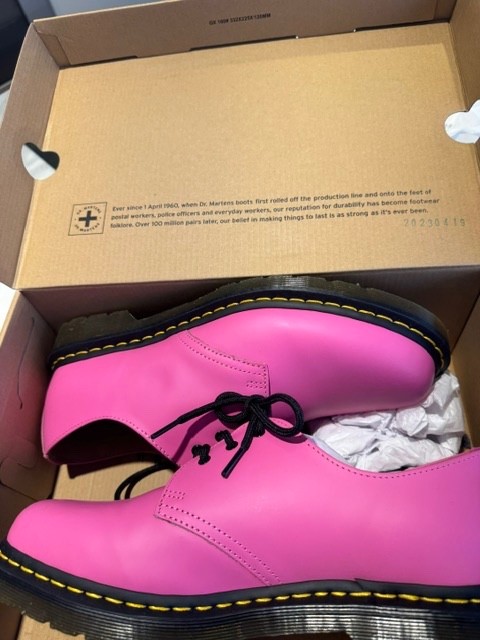 Unisex Oxfords 1461 Thrift Pink -US Men’s 10, Women’s 11 NEW