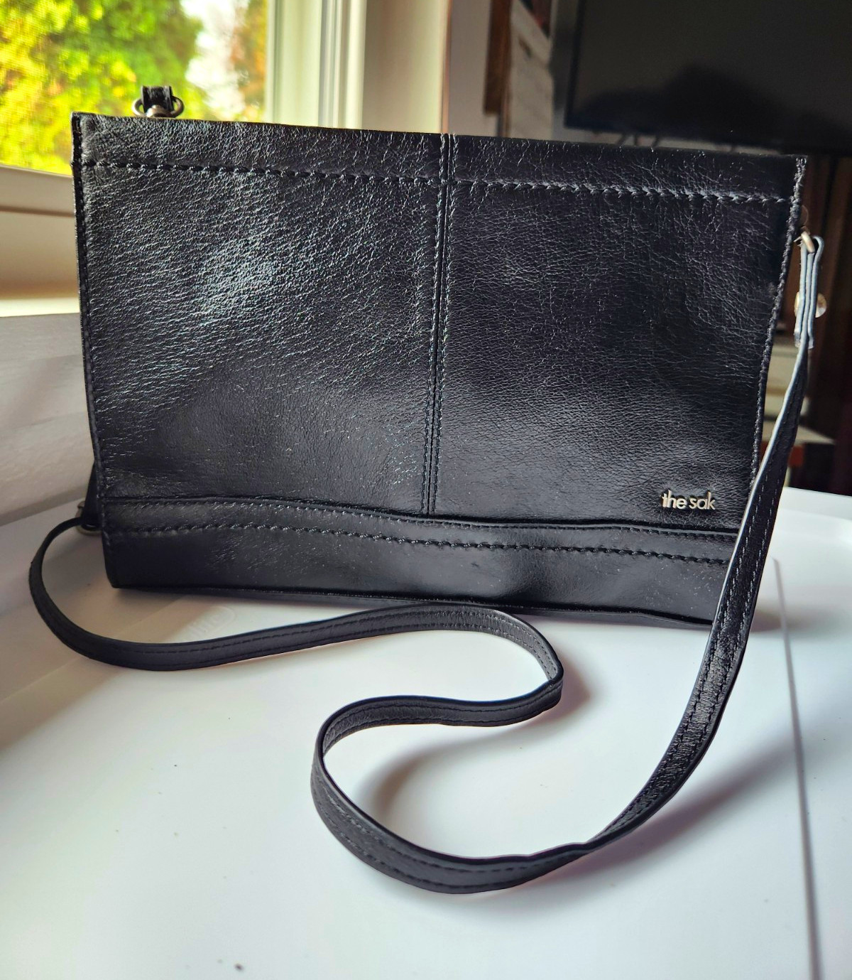 the sak Black Small Crossbody Bag Zip Closure Detachable Strap Pockets Silver