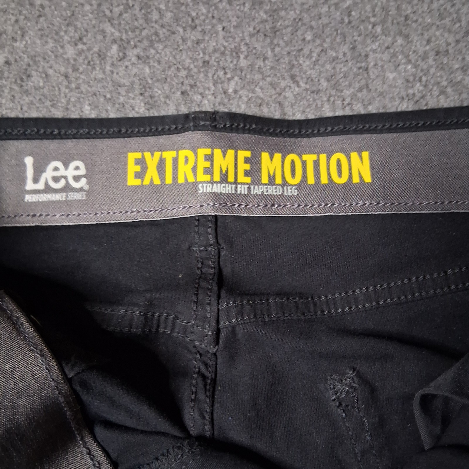 Lee Extreme Motion Men’s Black Jeans 29×30 Stretch Flex Waist NWOT