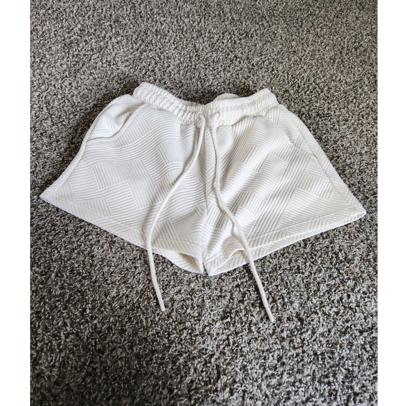 See and Be Seen Women’s Lounge Shorts S White Knit Geometric Elastic Drawstring